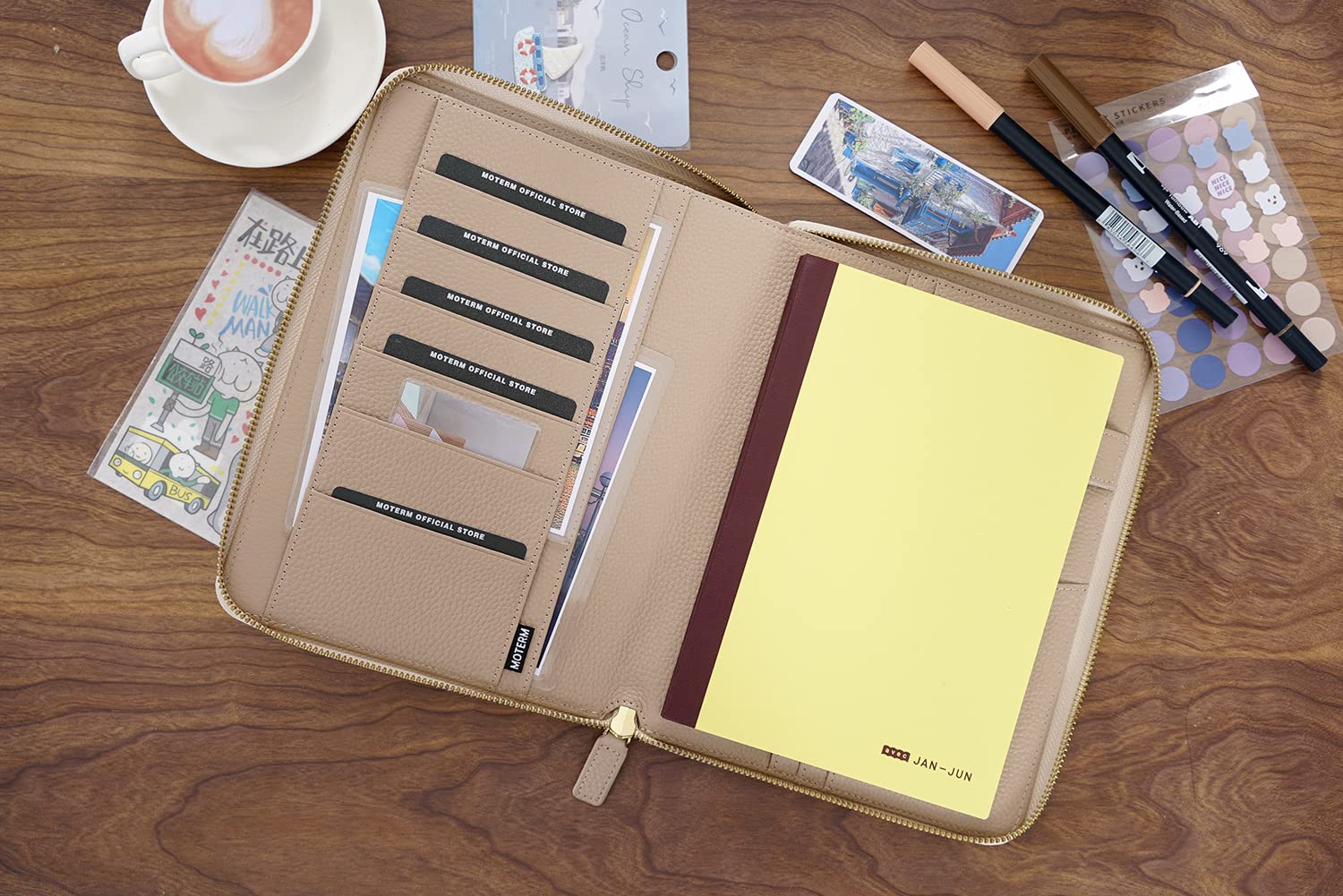 Moterm Custodia in pelle con cerniera per quaderni A5, adatta per Hobonichi Cousin,Stalogy e Midori MD Planner (ciottoli tortora)
