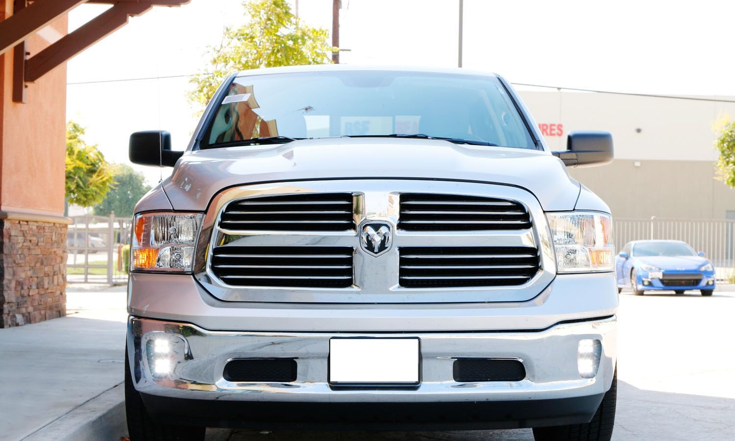 iJDMTOY Dual LED Pod Light Fog Lamp Kit Compatible With 2013-18 Dodge RAM 1500, Includes (4) 20W High Power LED Cubes, Foglight Location Mounting Brackets & Wiring/Adapter Harnesses