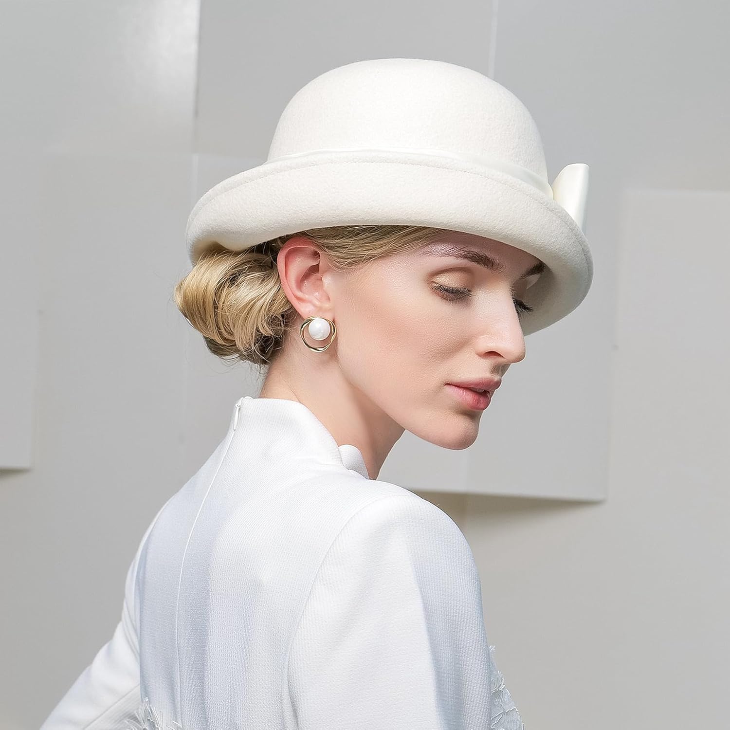 F FADVES Women Solid Color 100% Wool Winter Hat Women Cloche Bucket Bowler with Bowknot