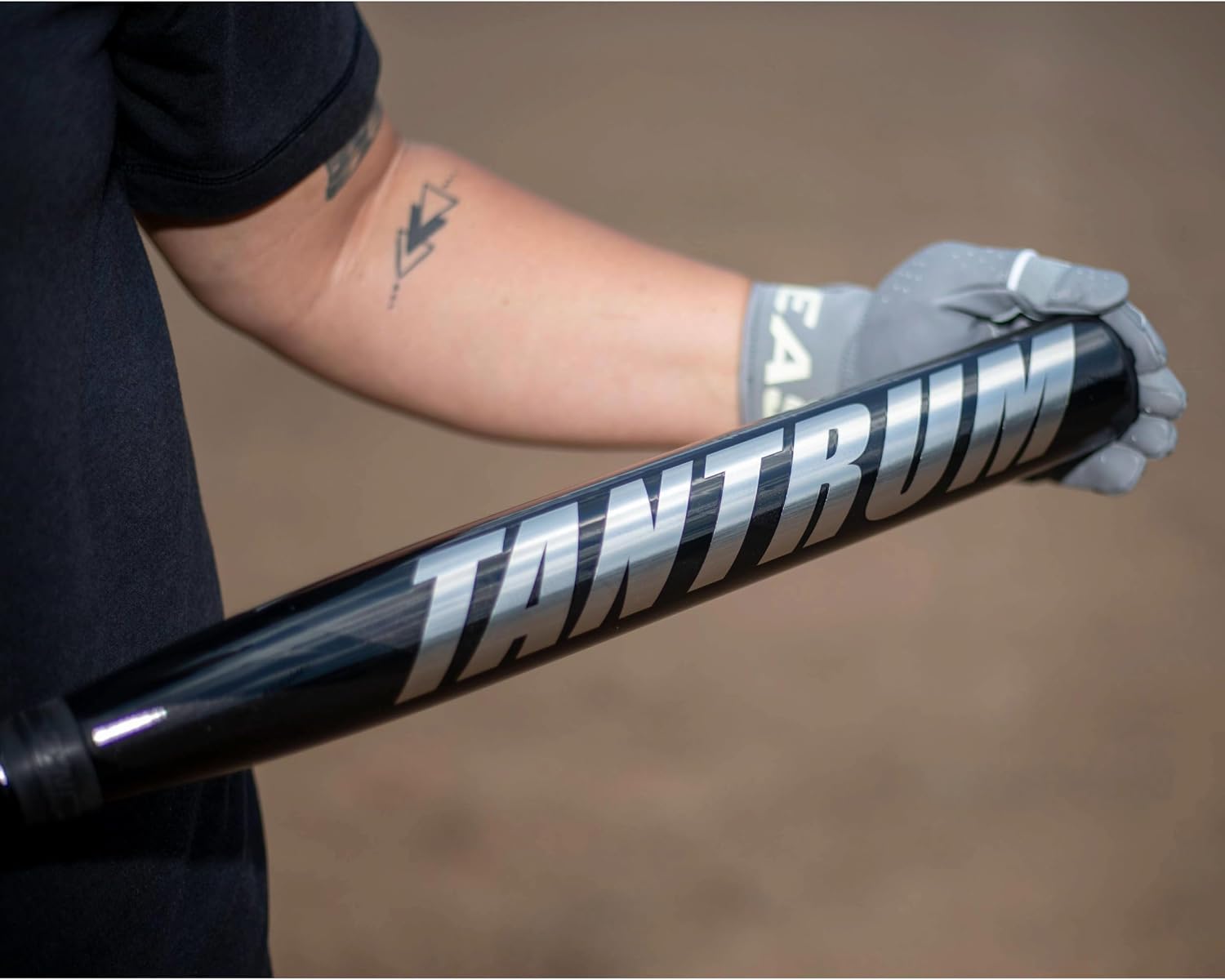 Easton Tantrum Black USSSA Slowpitch Softball Bat | 2 Piece Composite