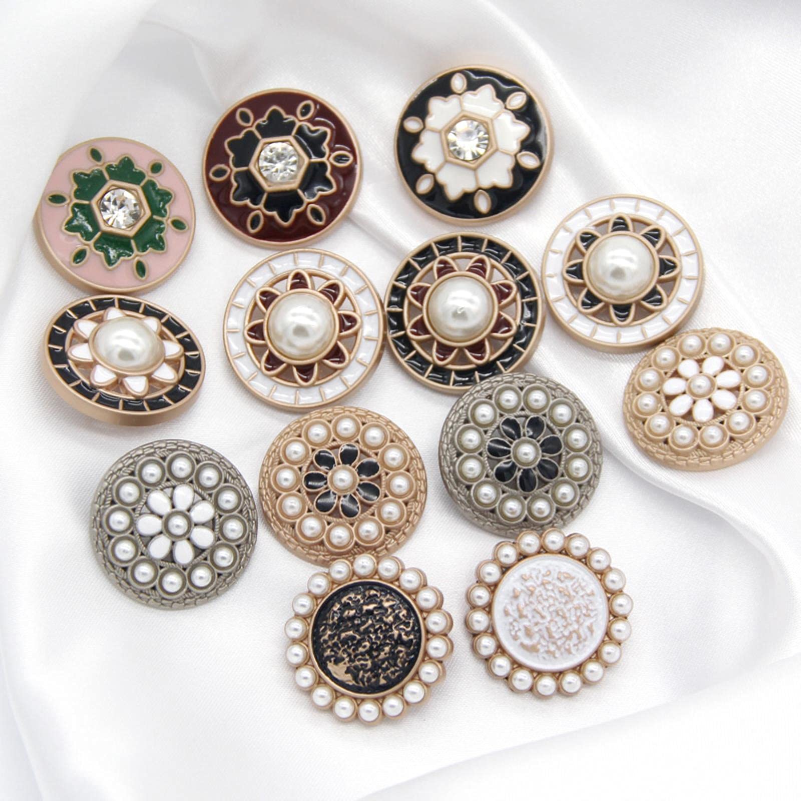 6 szt. Vintage okrągłe diamentowe perłowe złote metalowe guziki do odzieży damskiej swetry dekoracyjne płaszczy akcesoria szycia(White,22mm)