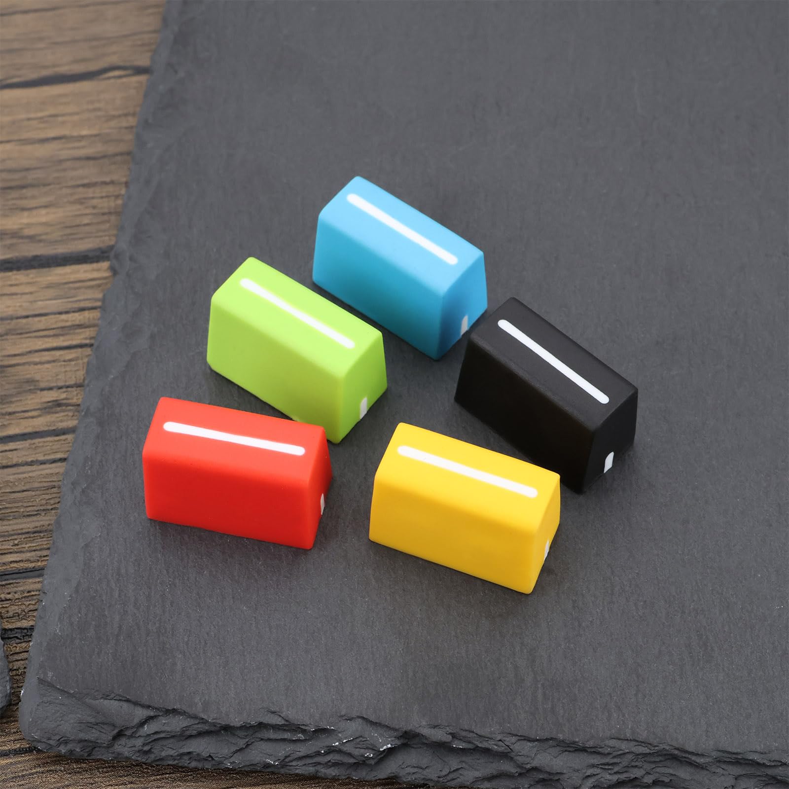 5X Boutons de Fader pour Contrôleur DJ Console de Mixage Capuchon de Fader de Remplacement 22 X 11,5 X 14 Mm Compatible avec Pioneer DJM DDJ XDJ Denon (5 Couleurs)