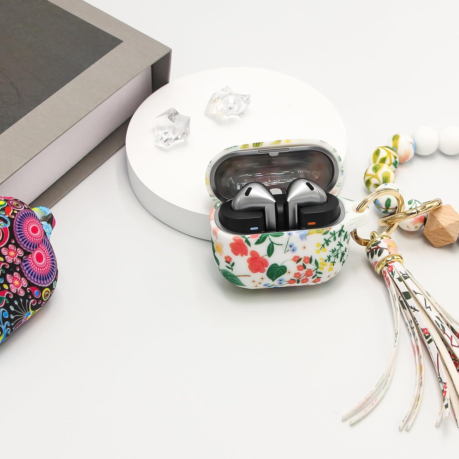 Case Compatible with Samsung Galaxy Buds 3 Case and Galaxy Buds 3 Pro Case(2024), Cute Wireless Charging Silicone Protective Case with Bracelet Keychain for Men and Women (Jellyfish) - Image 8