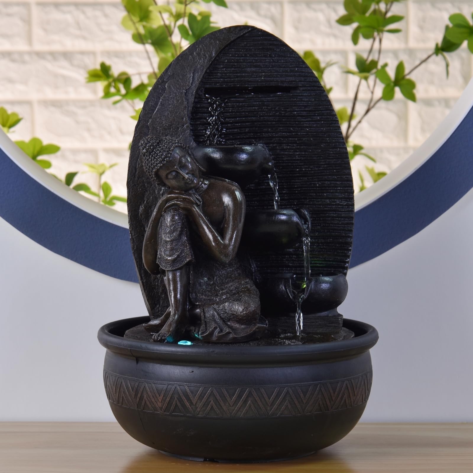 Zen'Light - Fontana Buddha Grace, in resina/bronzo, 26 x 26 x 40 cm