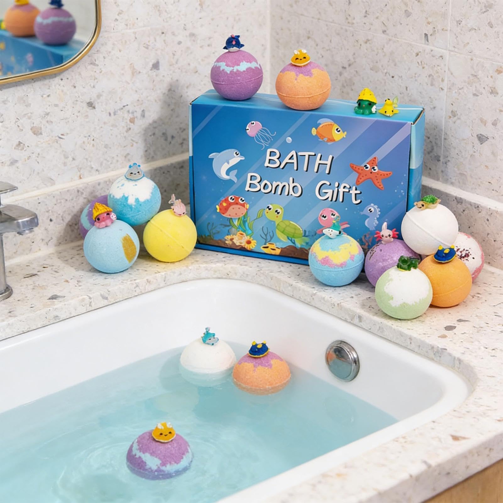 Badeball mit Überraschungsspielzeug im Inneren Bunte Badebombe mit | Badespaß Set für die Badewanne Badewanne Familienzeit Garten Pool Zuhause Spielzeit Schwimmen