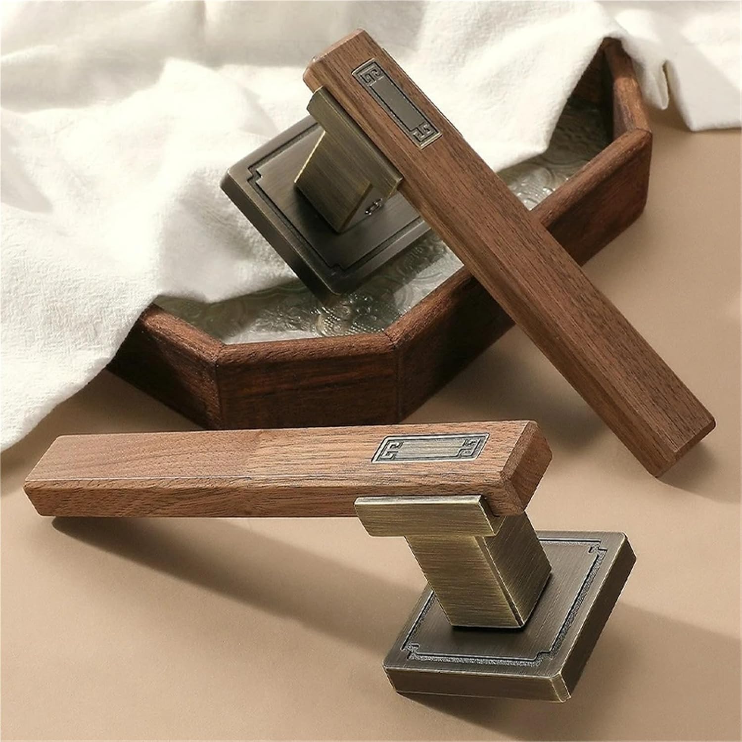 Indoor Door Lock Magnetic/Silent Split Walnut Wood Handle 1Pcs(Yellow Mute)