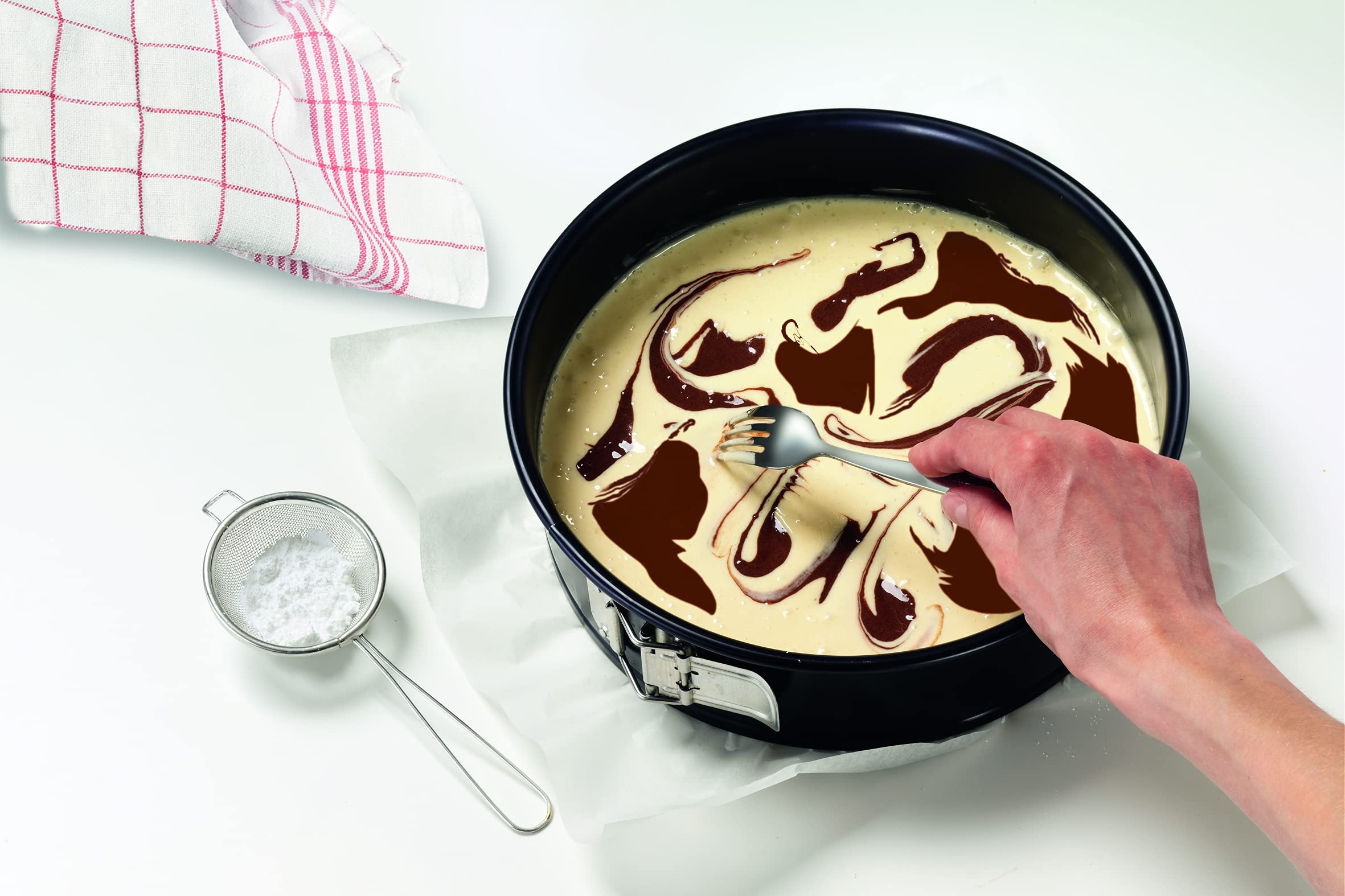 Dr. Oetker Marmor-Wolke, 8 x 455 g, Backmischung für besonders luftig-lockeren Rührkuchen, zum Zubereiten von besonders lockerem und saftigem Marmorkuchen, mit Dekorzucker