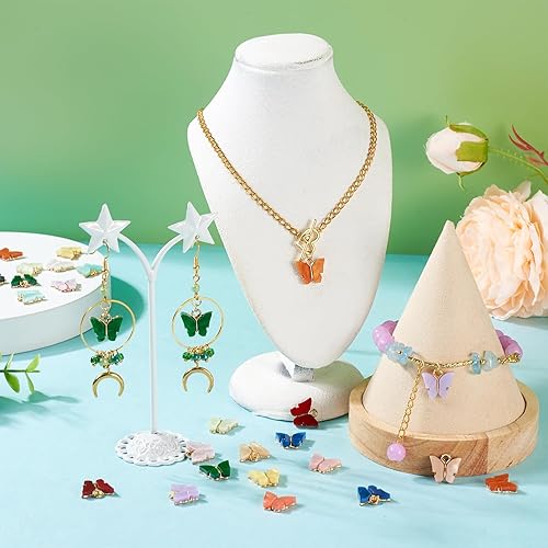 Vista 125 de Cheriswelry 30 dijes de aleación de cono de pino y ardilla, chapados en oro claro, con forma de cono de pino y ardilla, adornos colgantes de 0.47 a