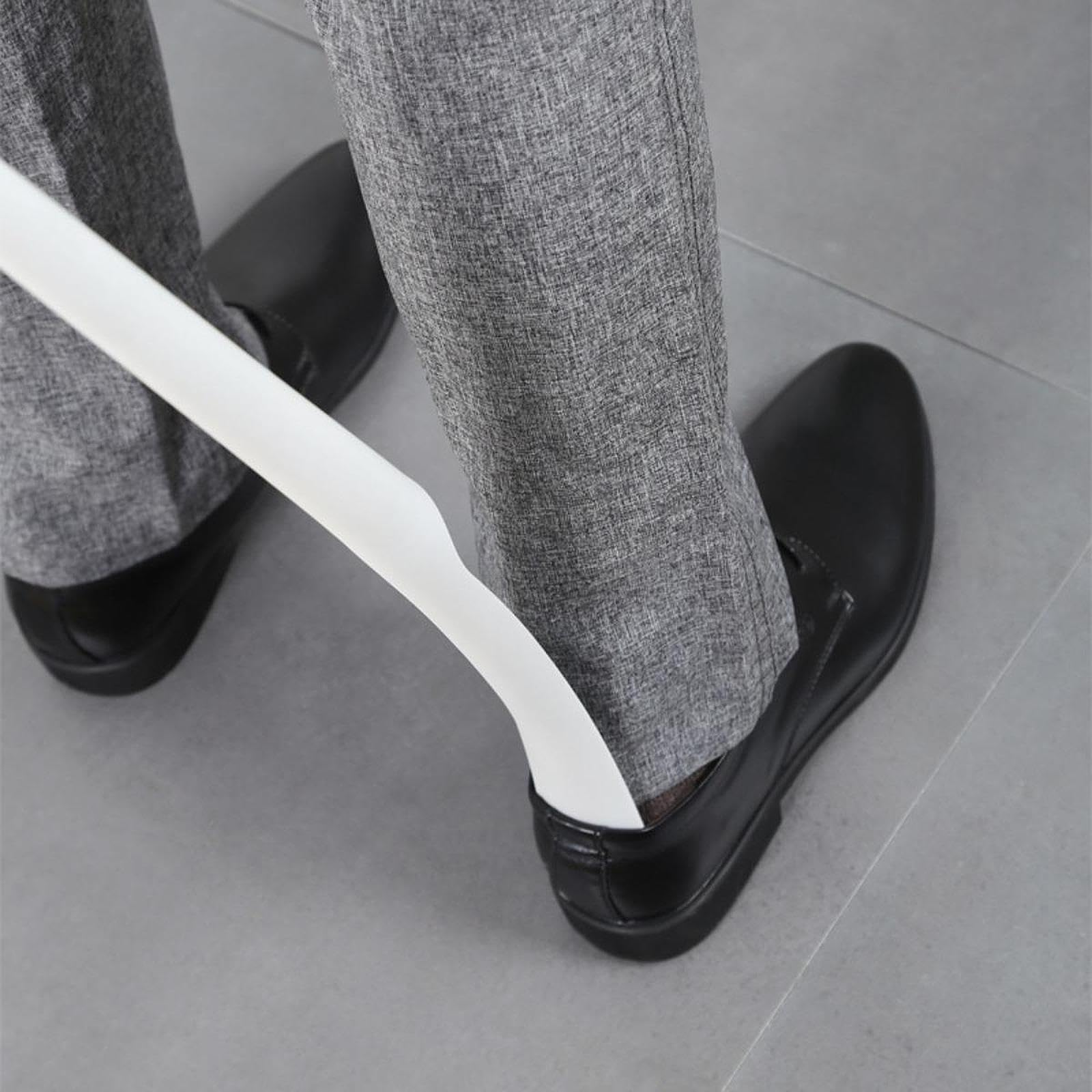 Cuchara elegante para zapatos con mango largo para botas, calzador autoportante y suave para personas mayores que viajan, calzador de plástico