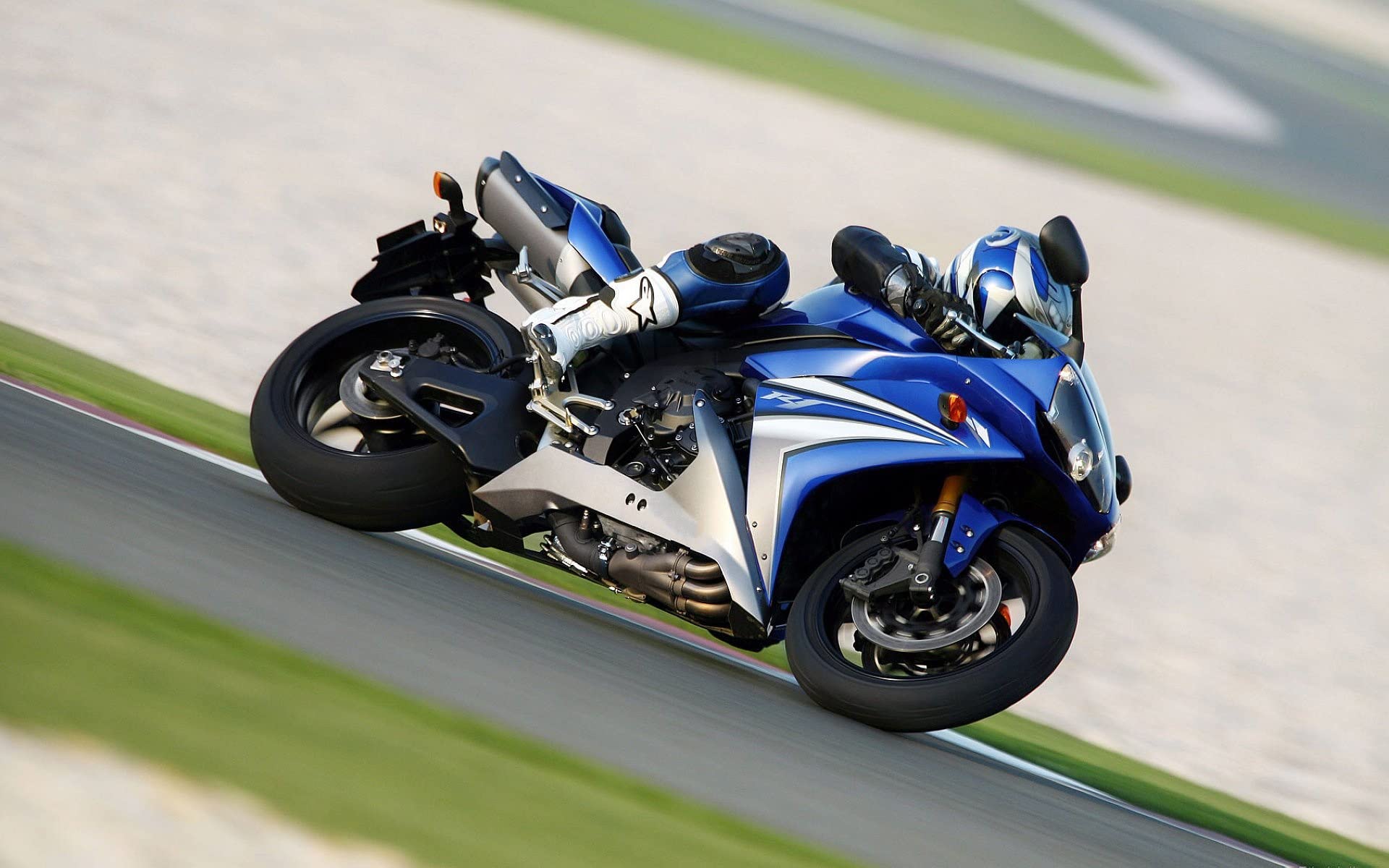 Parabrezza Moto CBR600 F4i 2011-2015 | Deflettore Antivento In ABS Trasparente Fumè | Facile Montaggio Per Viaggi Lunghi