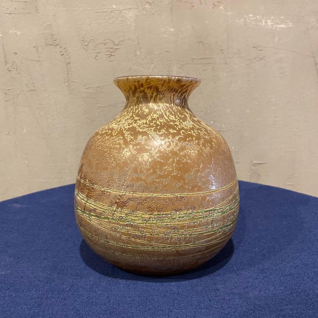 チベットラサ 九宮八卦 裏 吐宝鼠 50g 50×60㎜宝石を吐く動物黄財神