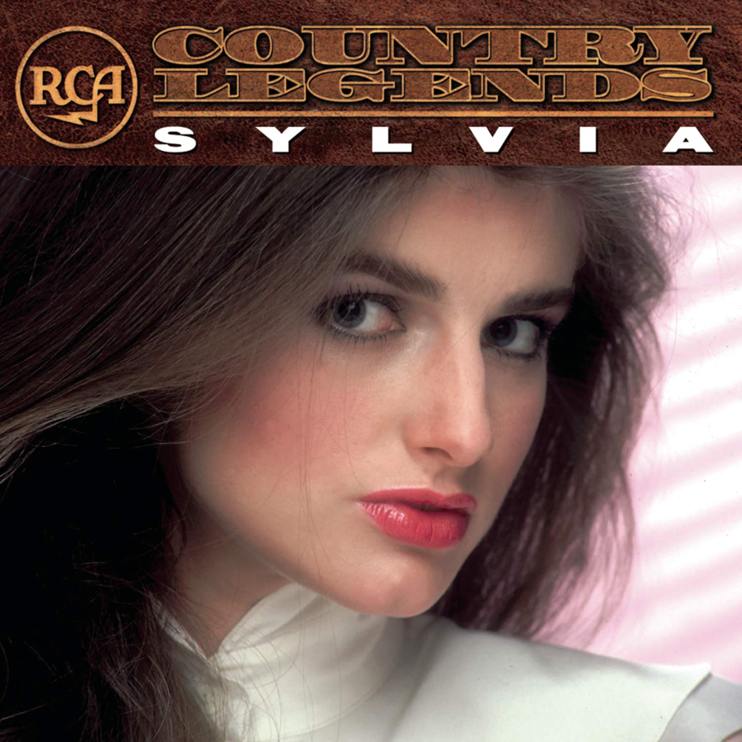 Amazon.com: RCA Country Legends: Sylvia