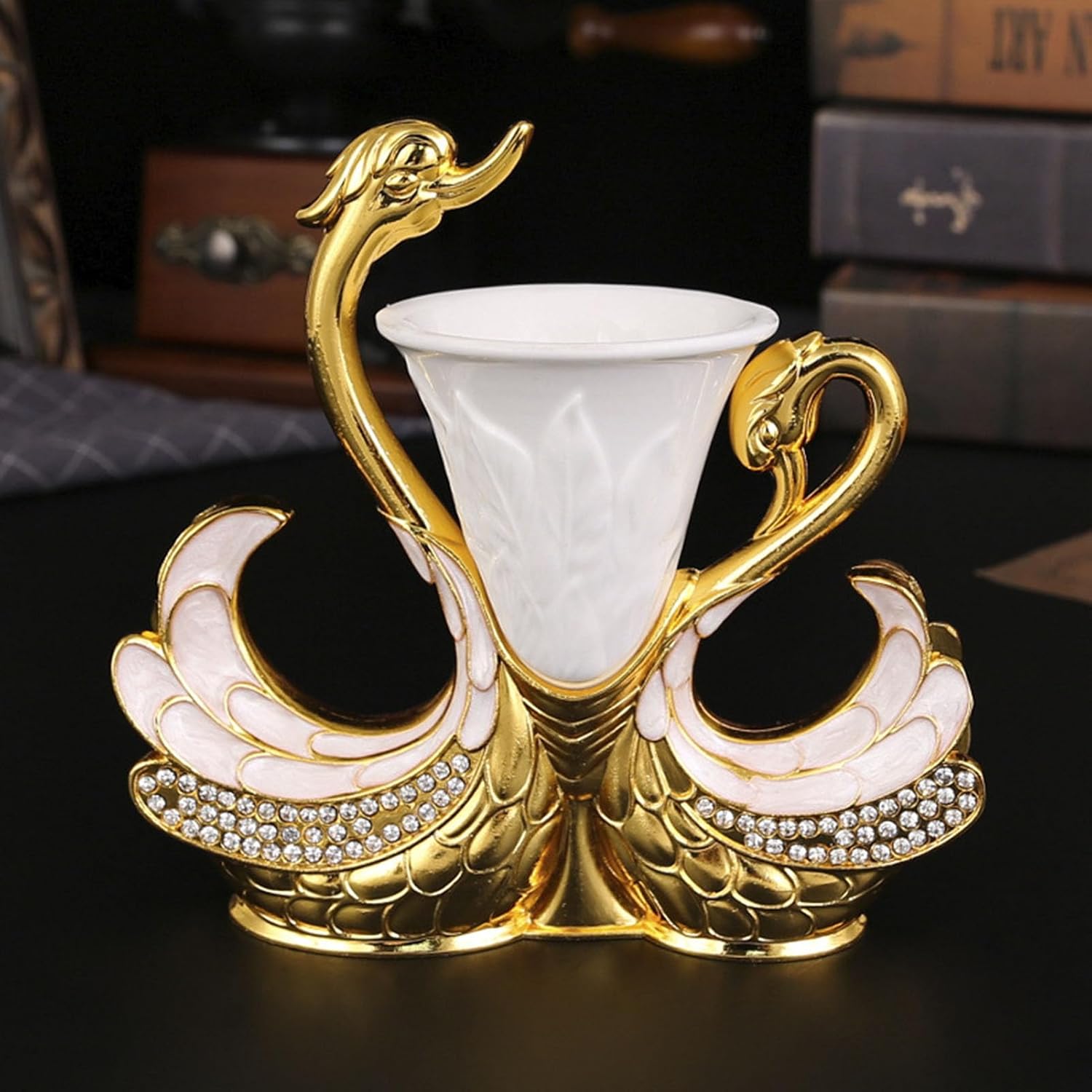 Zerodis Decorative Gold Swan Base Holder with 6pcs Coffee Spoon Set, Light Luxury Exquisite Coffee Spoon Set Delicate Tea Spoon for Coffee Fruit Dessert Ice Cream Cake (Golden)