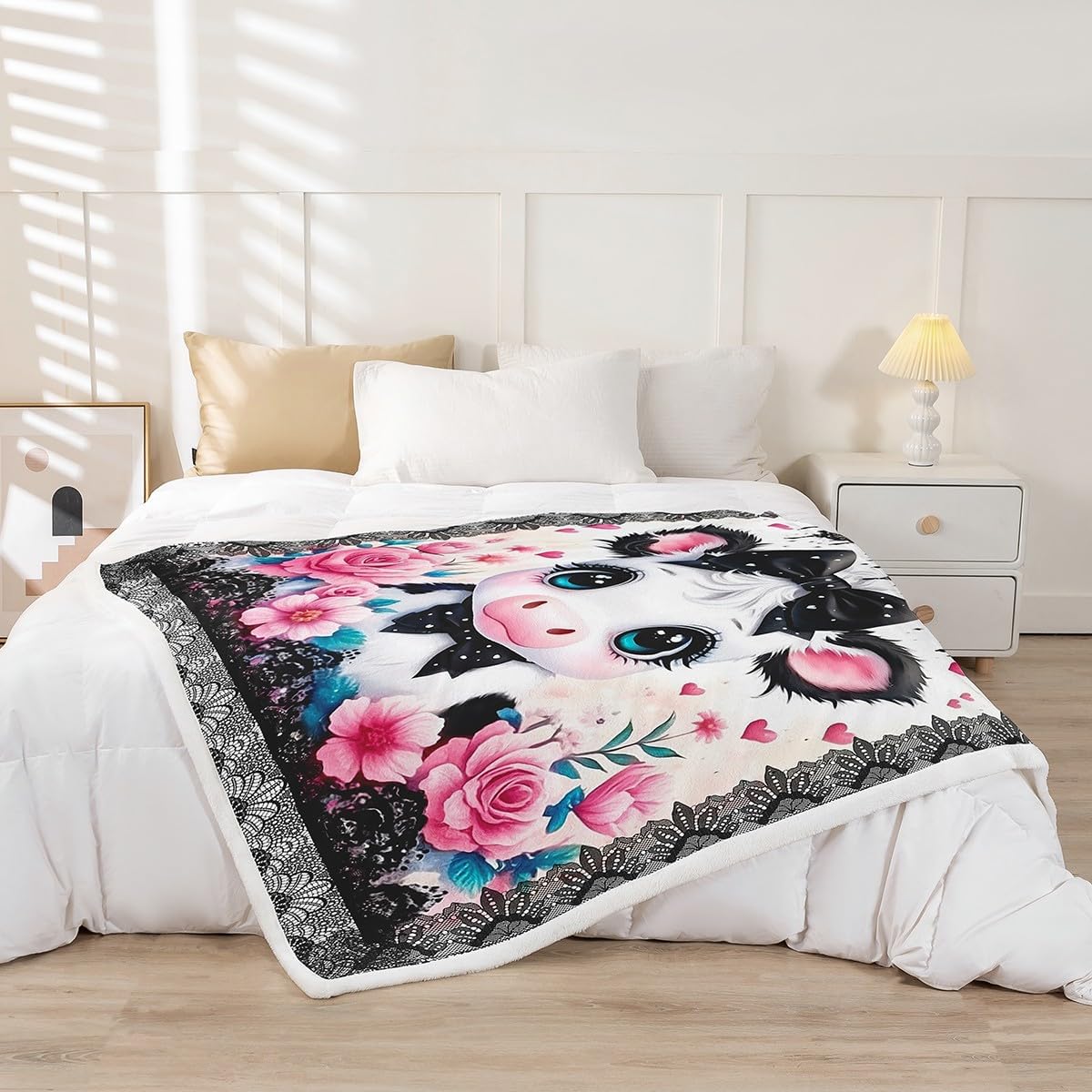 Feelyou Kids Cute Highland Cow Fleece Throw Blanket Twin 60"x80" Flowers Floral Cartoon Bowknot Black Lace Pattern Sherpa Blanket Plush Fuzzy for Bed Sofa Couch Chair Living Room