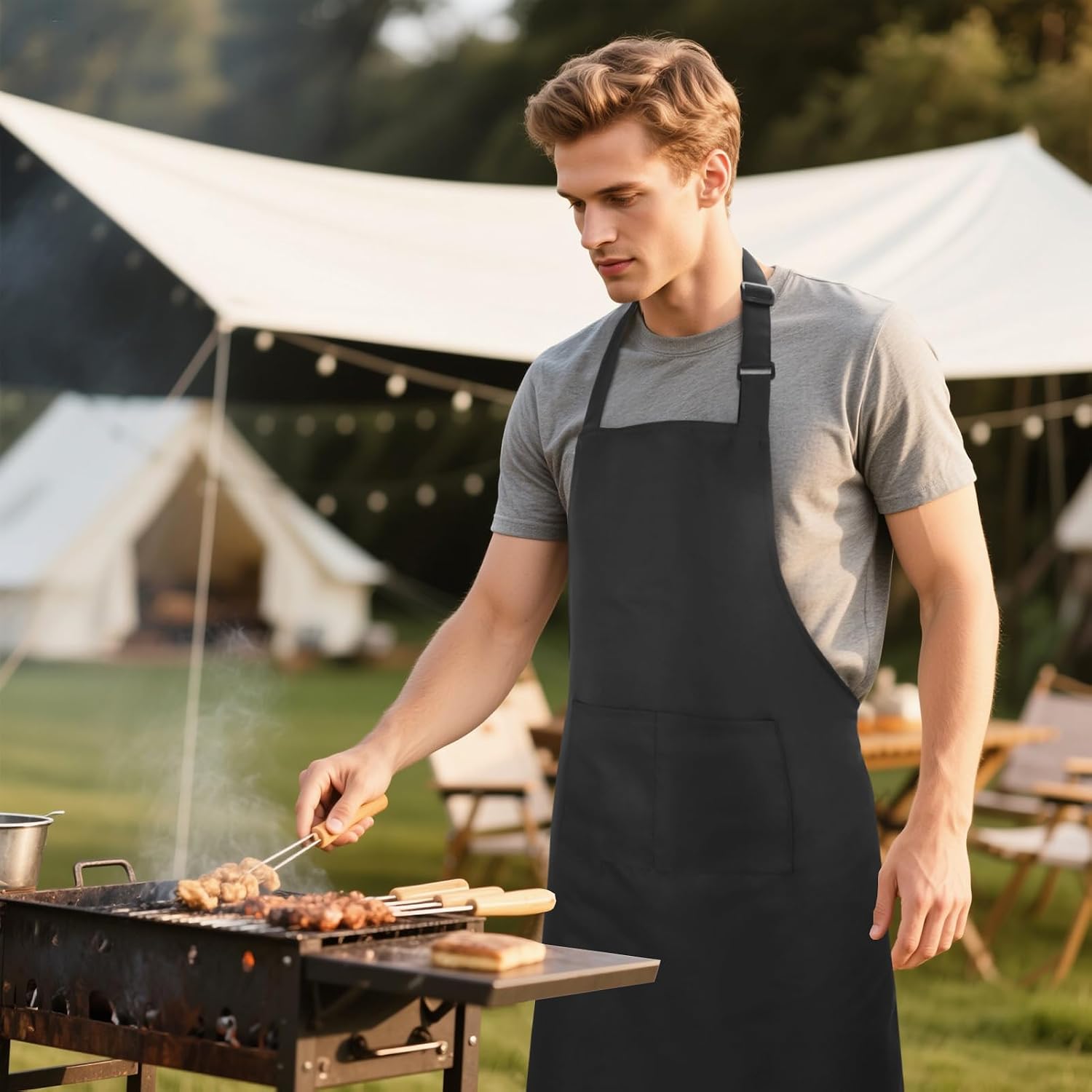 Large Chef Apron for Men and Women, Cooking Kitchen Aprons with 2 Large Pockets Water Oil Resistant
