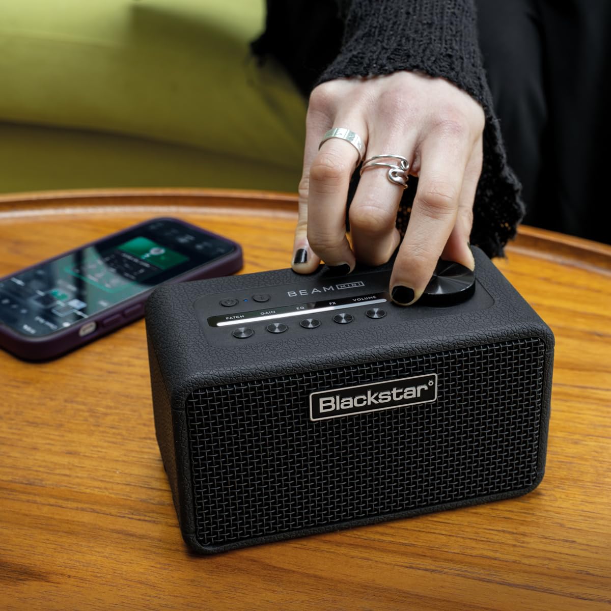 Blackstar Beam Mini Amplificateur de Guitare, Amplificateur de Bureau avec NAM, Modèles Tone3000, Haut-Parleur Bluetooth, Batterie USB-C, Résistant aux Intempéries IP66 pour Guitare Électrique