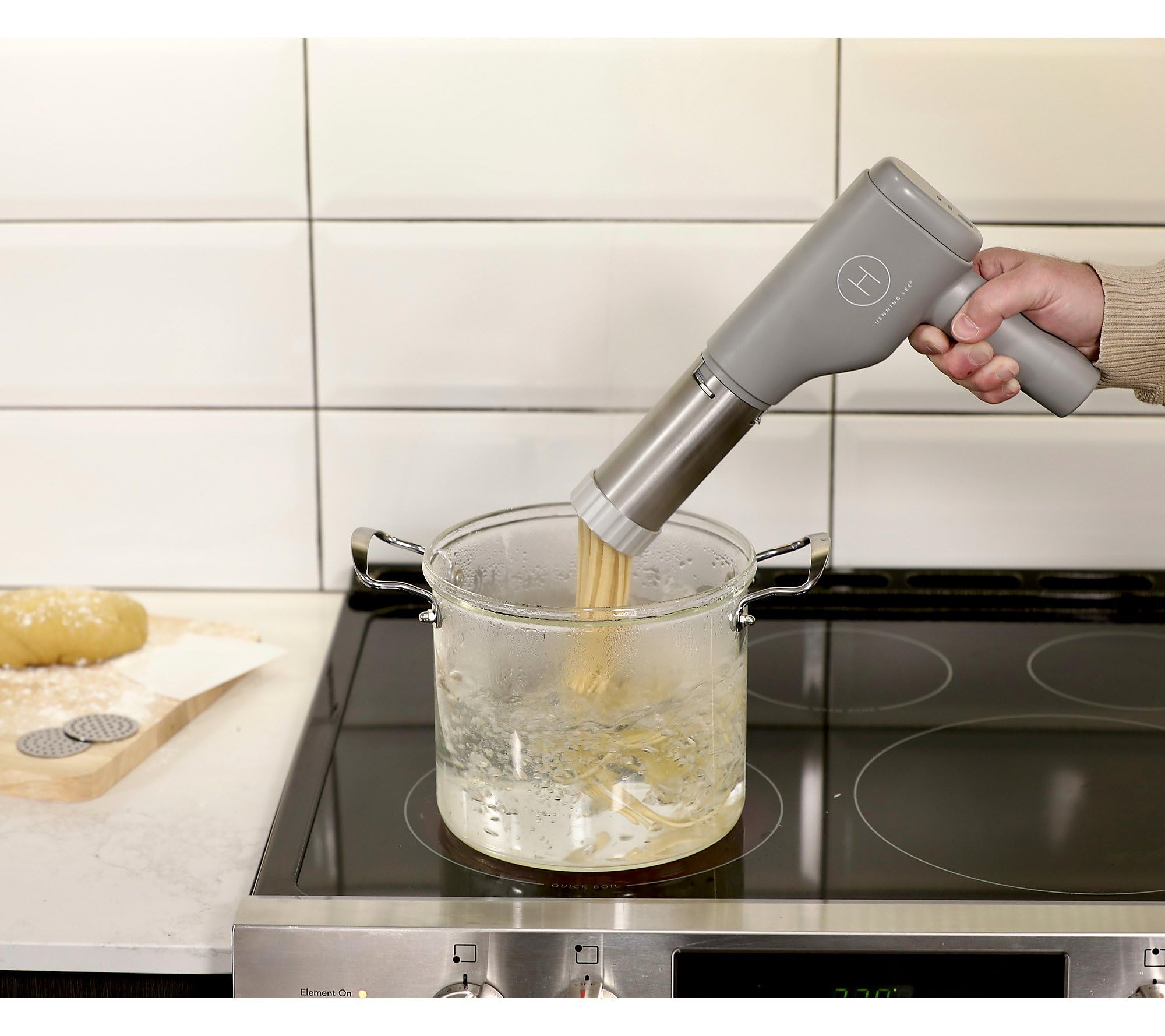 Amazon.com: Henning Lee Handheld Electric Pasta Maker Model K93160