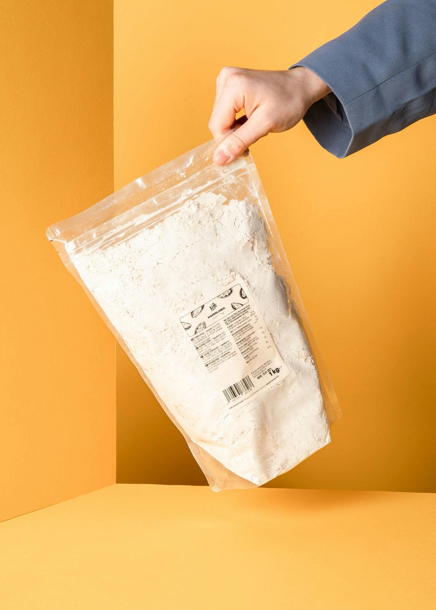KoRo - Farine d’amande déshuilée 1 kg - Farine low carb, idéal pour régime keto