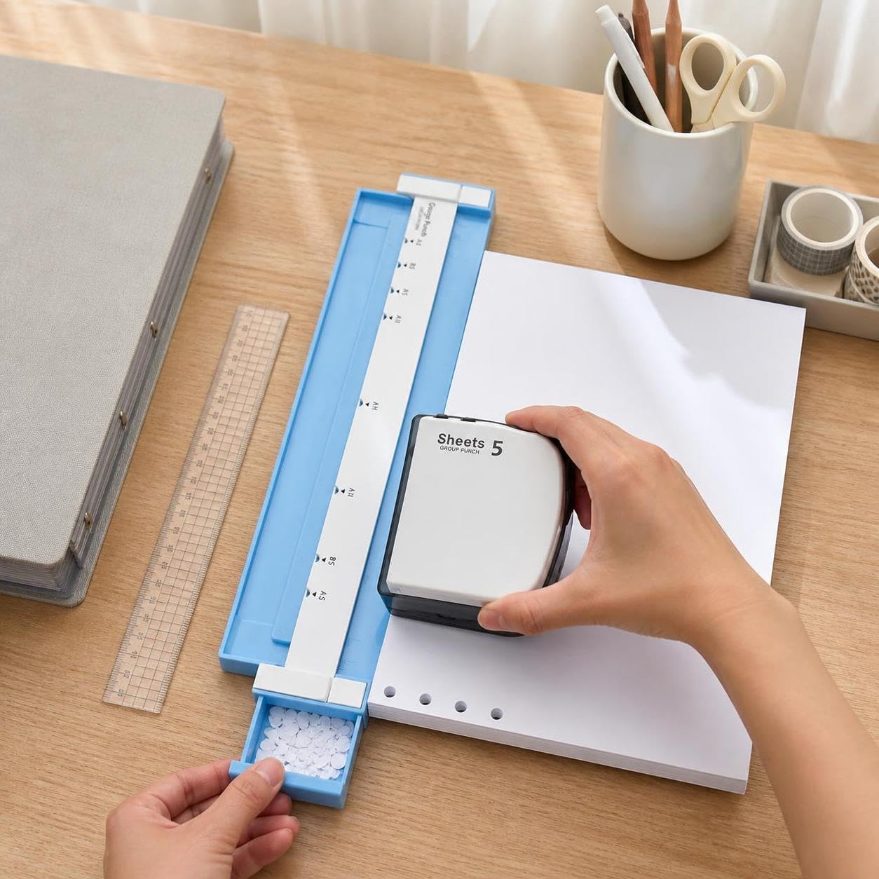 Perforatrice à Papier 30 Trous, Bleu standard