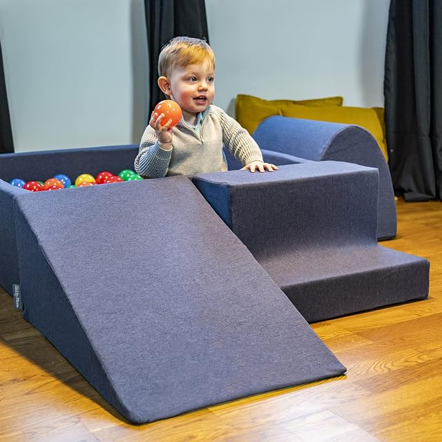 Foto 6 de 8 de KiddyMoon Parque Infantil De Espuma con Cuadrada Piscina De Bolas (100 Bolas) para Niños