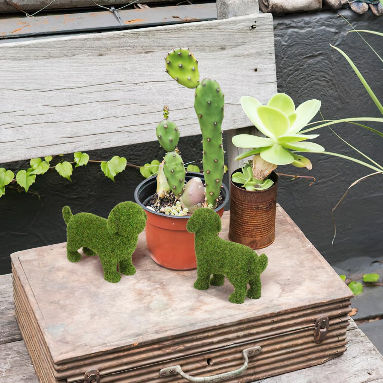 European Style Dog Figurine 6.88 Inch Outdoor Garden Ornament with Yarn Flocking Realistic Dog Topiary for Patio Lawn Decor - Image 2