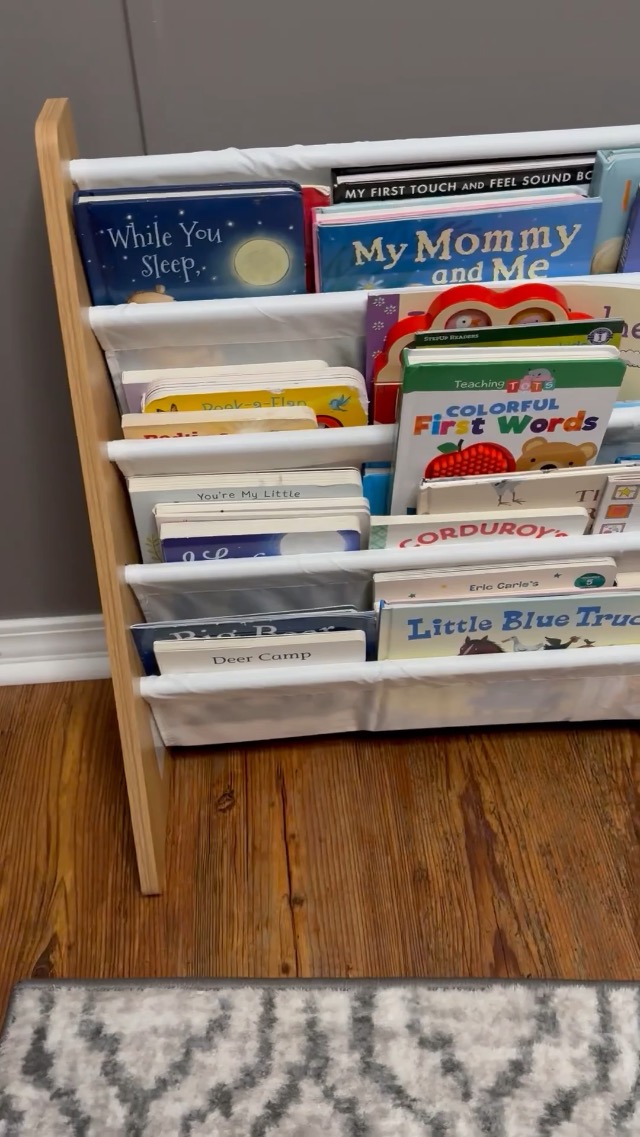 A must have for organizing books! #storageandorganization #babiesandtoddlers #books #farmhouse
