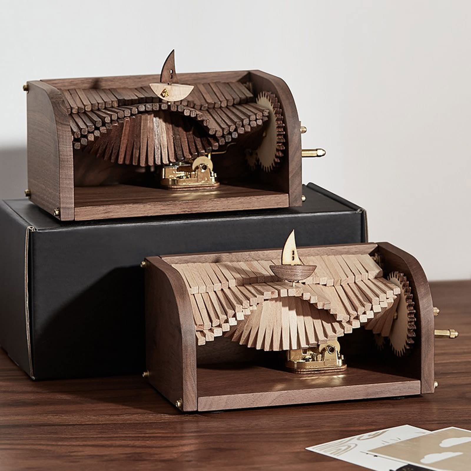 Musikalische Spieluhr Music Box Hand Shake Music Box for Mädchen-Hochzeits-Jubiläumsgeschenke Desktop Ornament, Familienspielzeug Feiern (Color : 1)