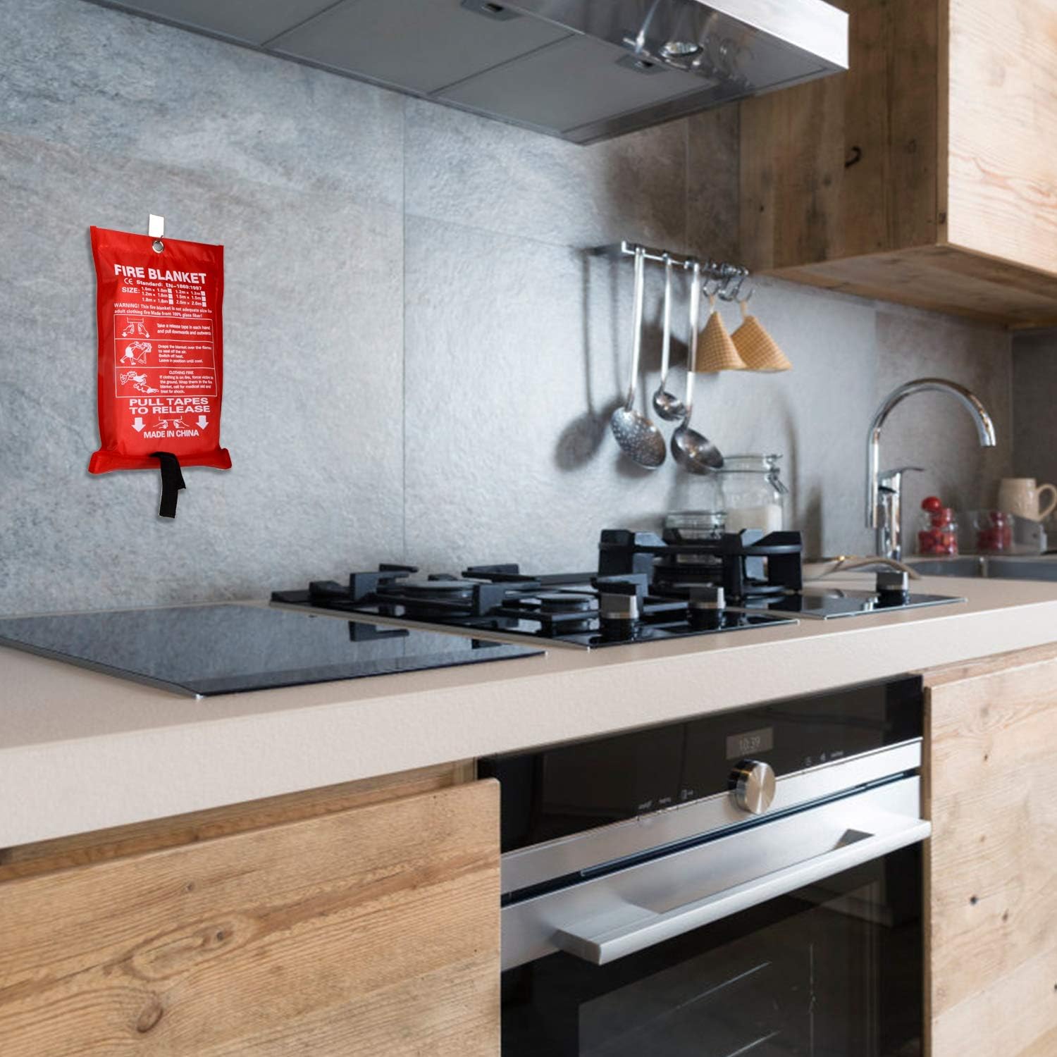 Fire Blankets for Home 47" x 47" + 4 Hooks & 4 Gloves, 360Tronics Emergency Fiberglass Blanket Upgraded Fire Suppression Cloth for Kitchen, Camping, Grilling : Sports & Outdoors