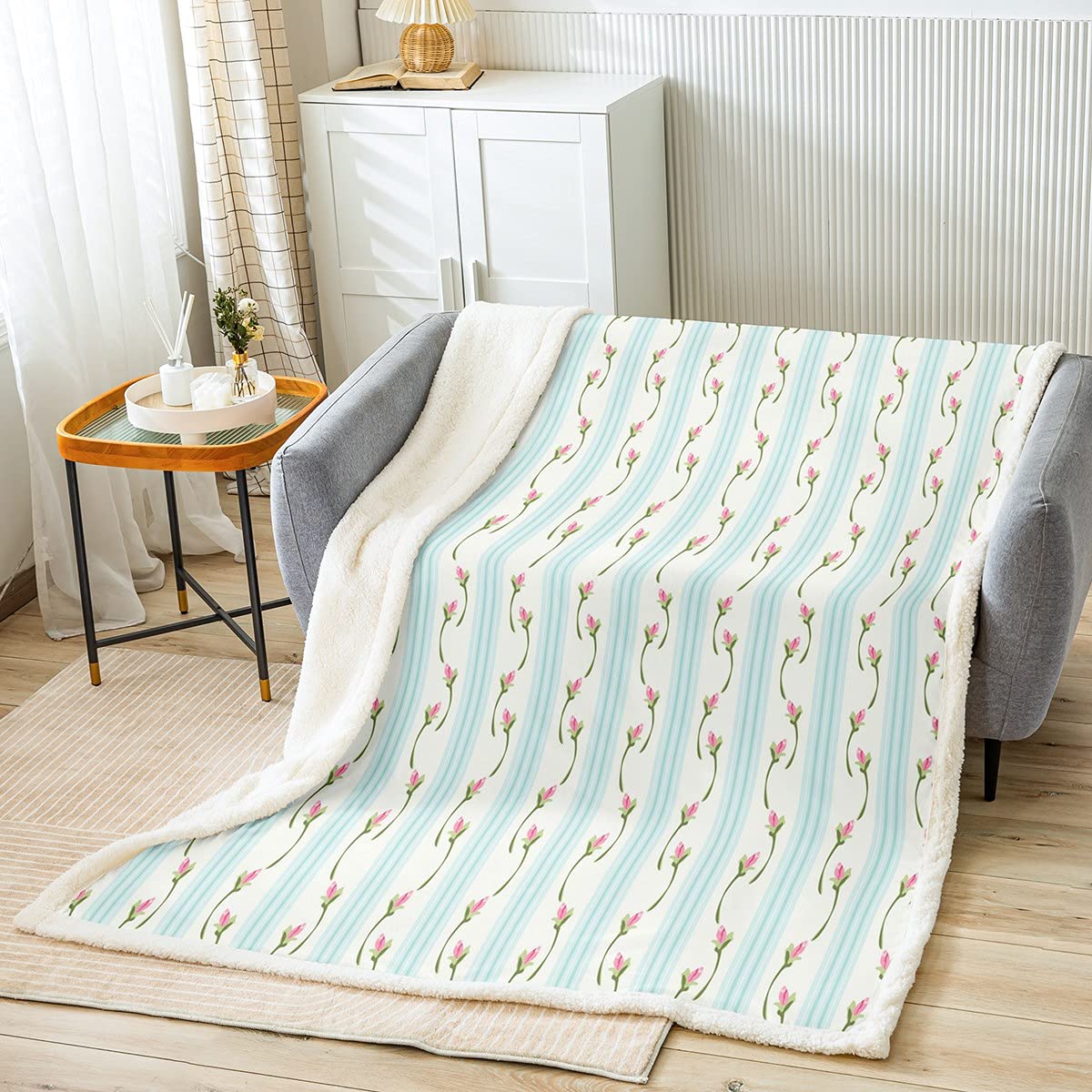 Loussiesd Girls Floral For Bed Sofa Women Garden Flowers Sherpa Blanket Farmhouse Pink Blue Stripe Fleece Blanket Girl Retro Plush King 87x94 Inch