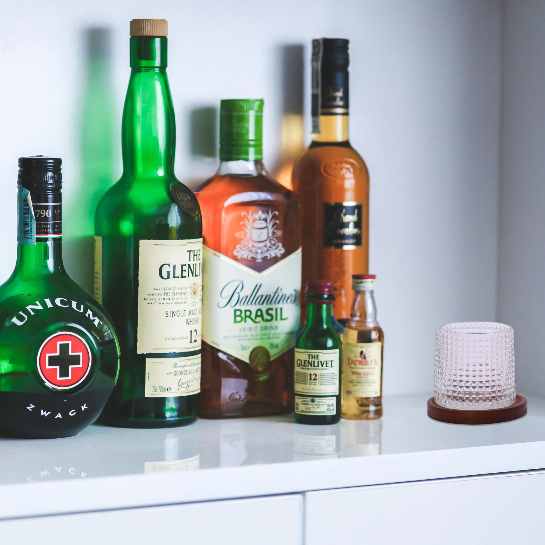 Obrotowe szklanki do whiskey, szklanki do whisky z podkładkami, staromodne szklanki do degustacji Scotch, Bourbon i koktajli, prezenty dla mężczyzn na urodziny, 160 ml, 1 zestaw