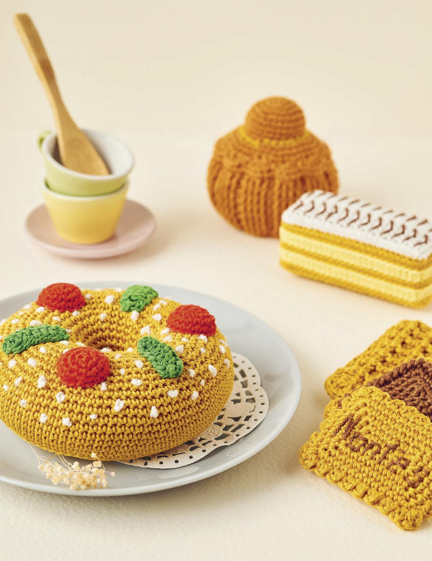 Délices sucrés au crochet - 40 pâtisseries et viennoiseries pour petits gourmands