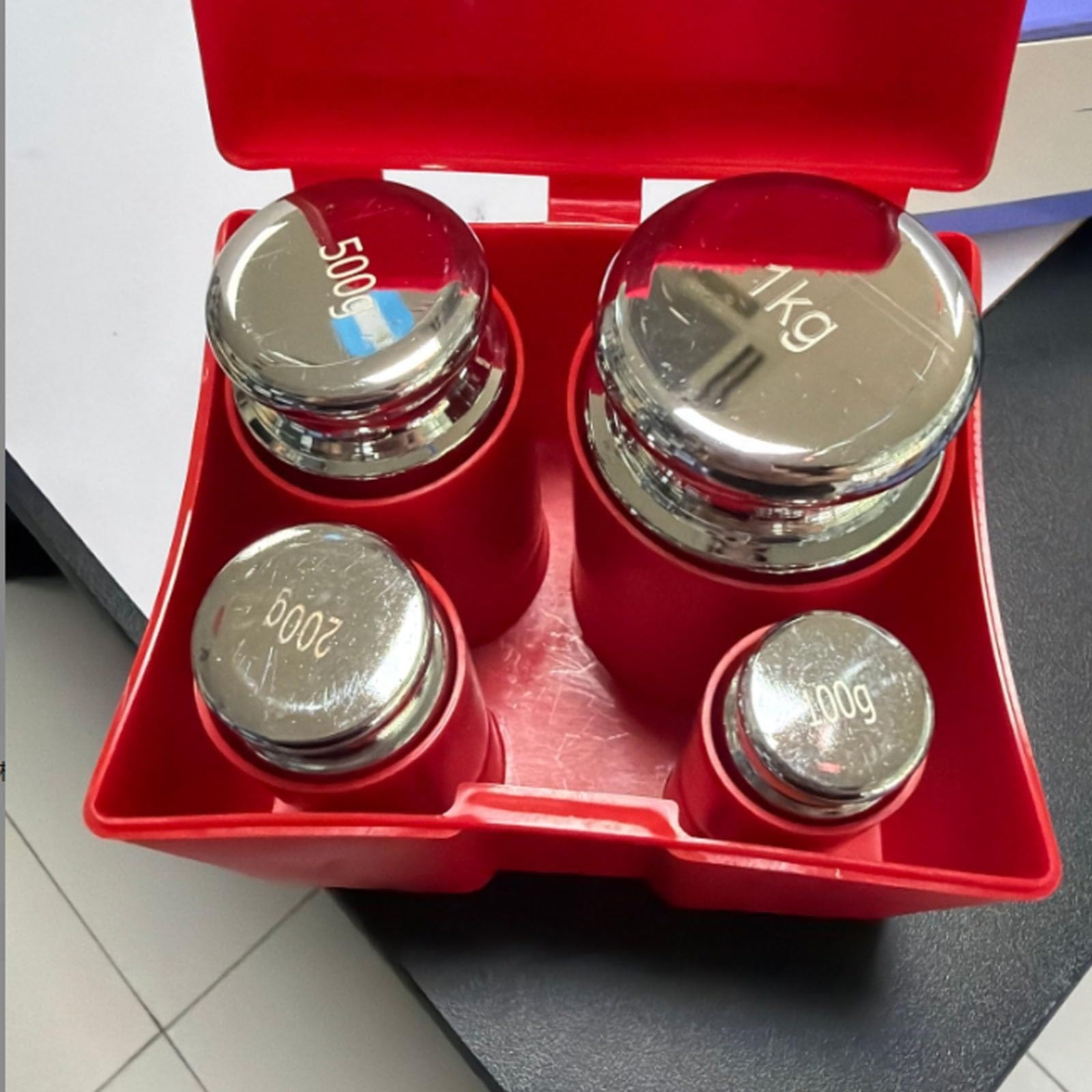 Waga mechaniczna dwuszalkowa, wysoka precyzja, zakres ważenia 0,1 g - 2000g
