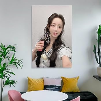 Amazon.co.jp: Kei ケイ LOVELYZ ラブリーズ LOVELYZ ラブリーズ