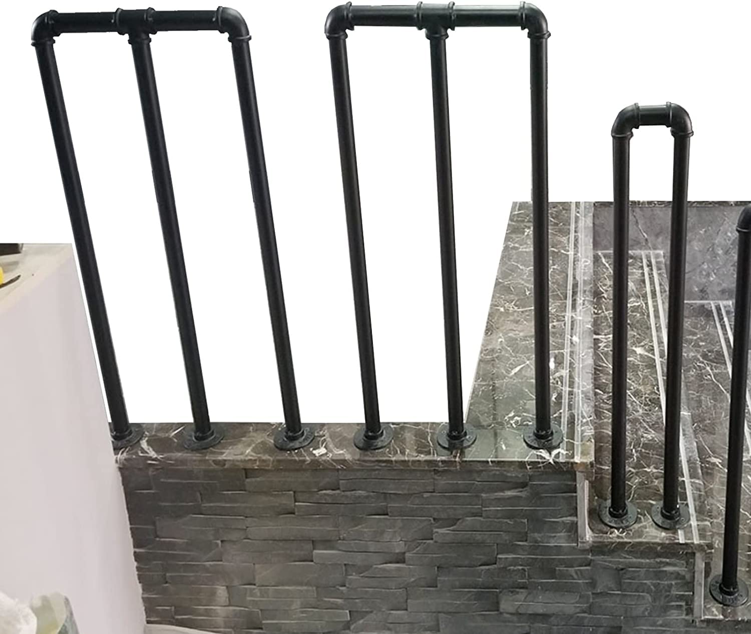 Rampe d'escalier en fer forgé noir, main courante de style villa