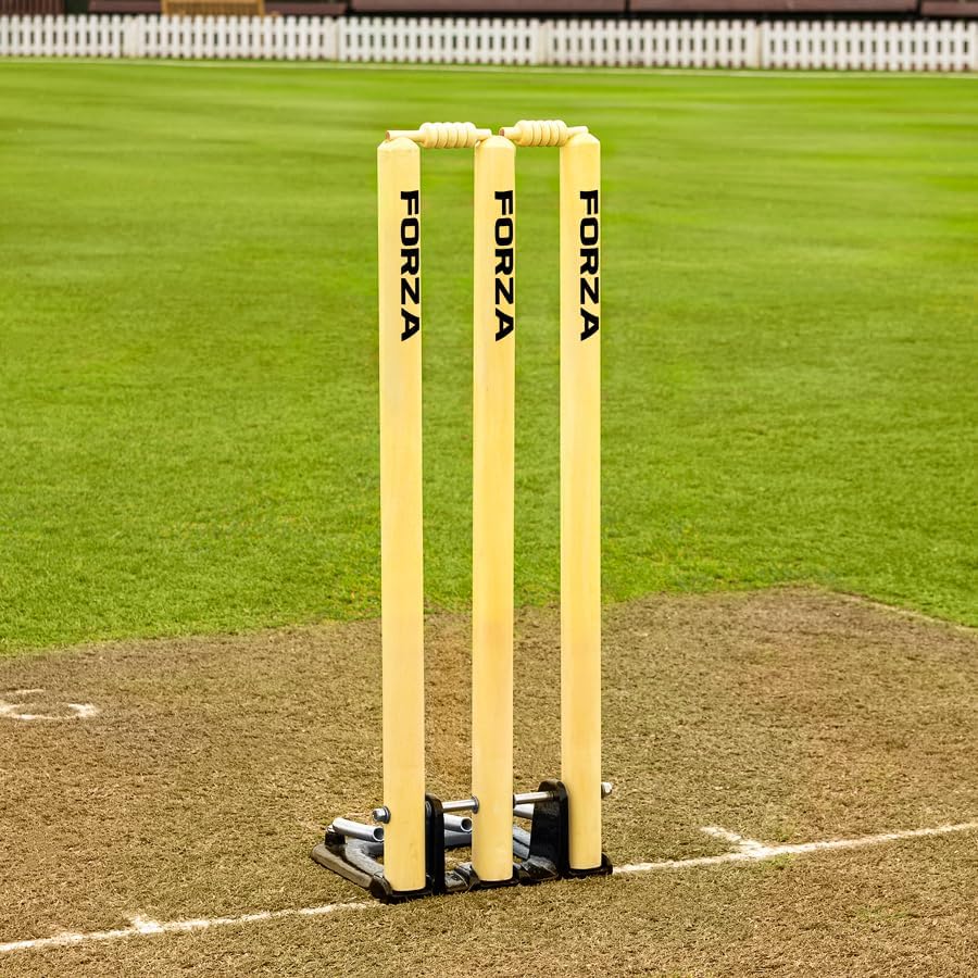FORZA Spring Back Cricket Stumps - 28in ICC Regulation Stumps for Cricket | Club & Pro Styles | Spring Back Wickets & Bails | Freestanding Cricket Set for Seniors