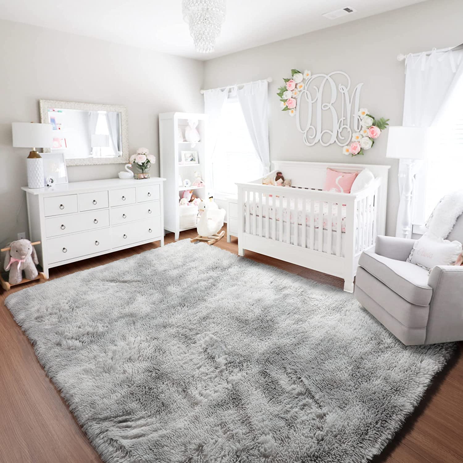 Tappeti Salotto Tappeto a Pelo Lungo Tappeto Peloso Soggiorno Salotto Moderno Cameretta Tappeti Pelosi Camera da Letto Morbido Tappetino Antiscivolo Morbido e Soffice(120 x 170 cm, Grigio bianco)