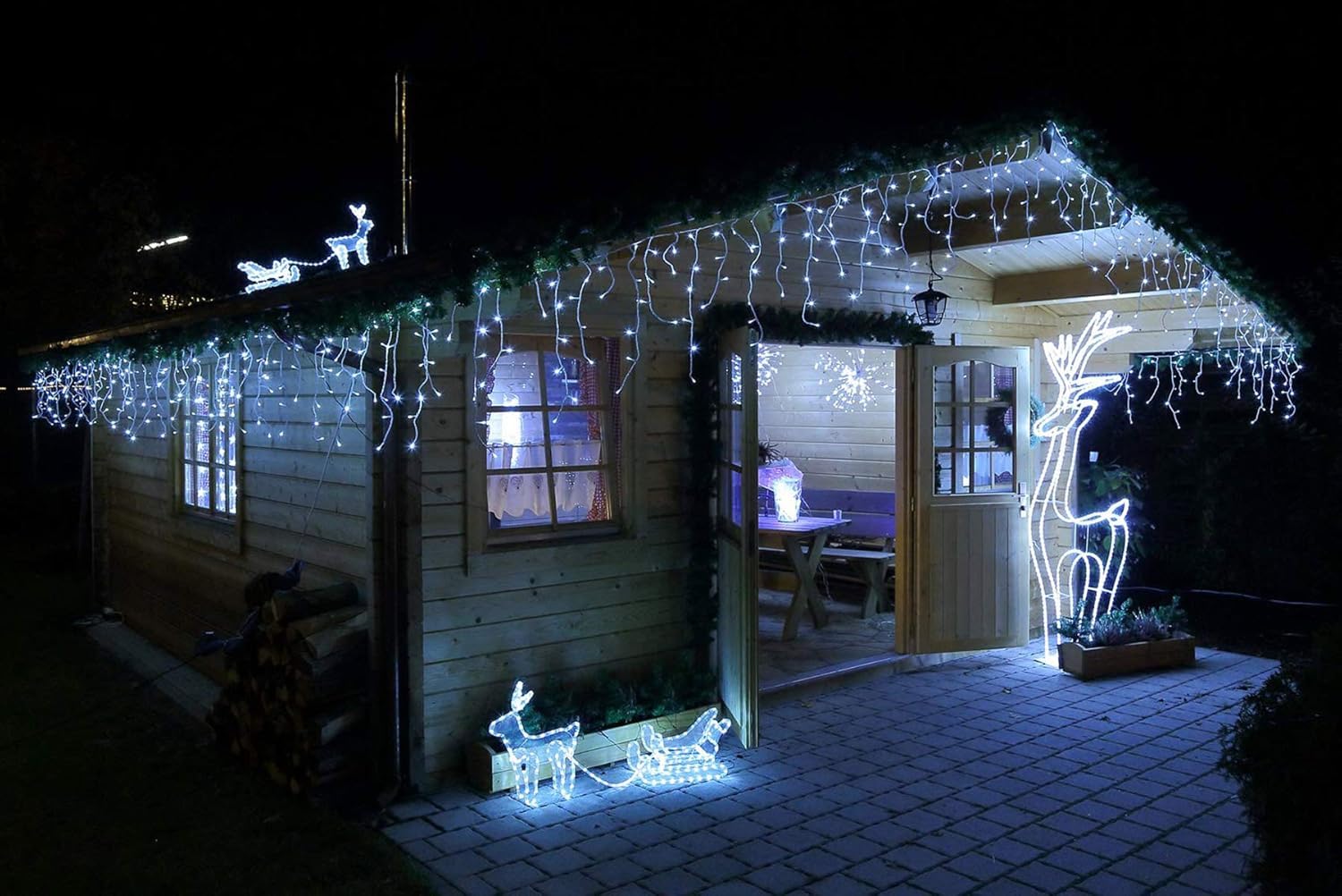 Gartenpirat Weihnachtsbeleuchtung LED Rentier mit Schlitten kaltweiß Weihnachtsdeko Außenbeleuchtung