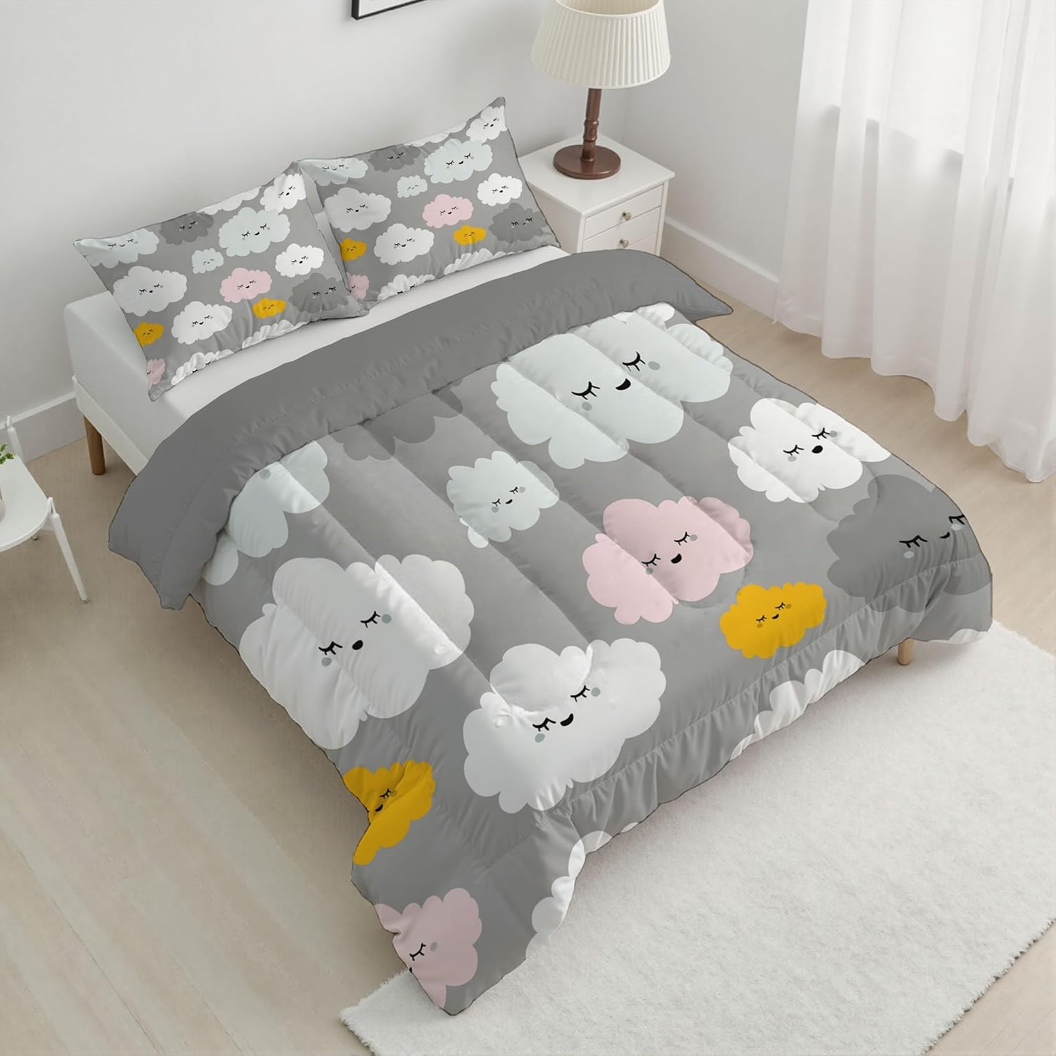 104" x 90" Coverless Quilt 7.5 Tog, Reversible Washable Grey Quilted Duvet, Super Soft Warm Comfy Children Graffiti 3 Bedding Camping Duvet with 2 Pillowcases King