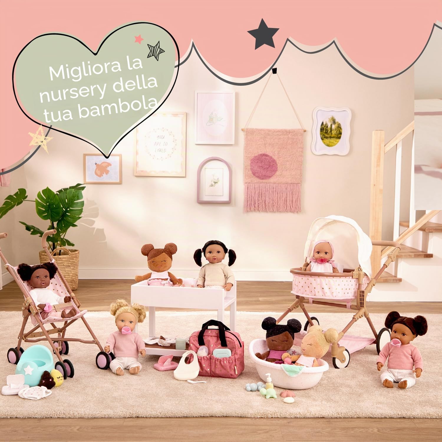 LullaBaby - Set di Bambole e Cuscini da Terra - Bambola realistica da 36 cm - Occhi Marroni e Corpo Morbido - Abbigliamento per Bambole con traversina Floreale, Fascia e succhietto - Bambini 2 Anni +