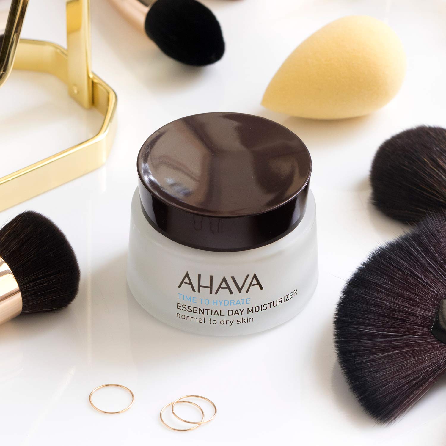 AHAVA Time to Hydrate Essential Day Moisturizer
