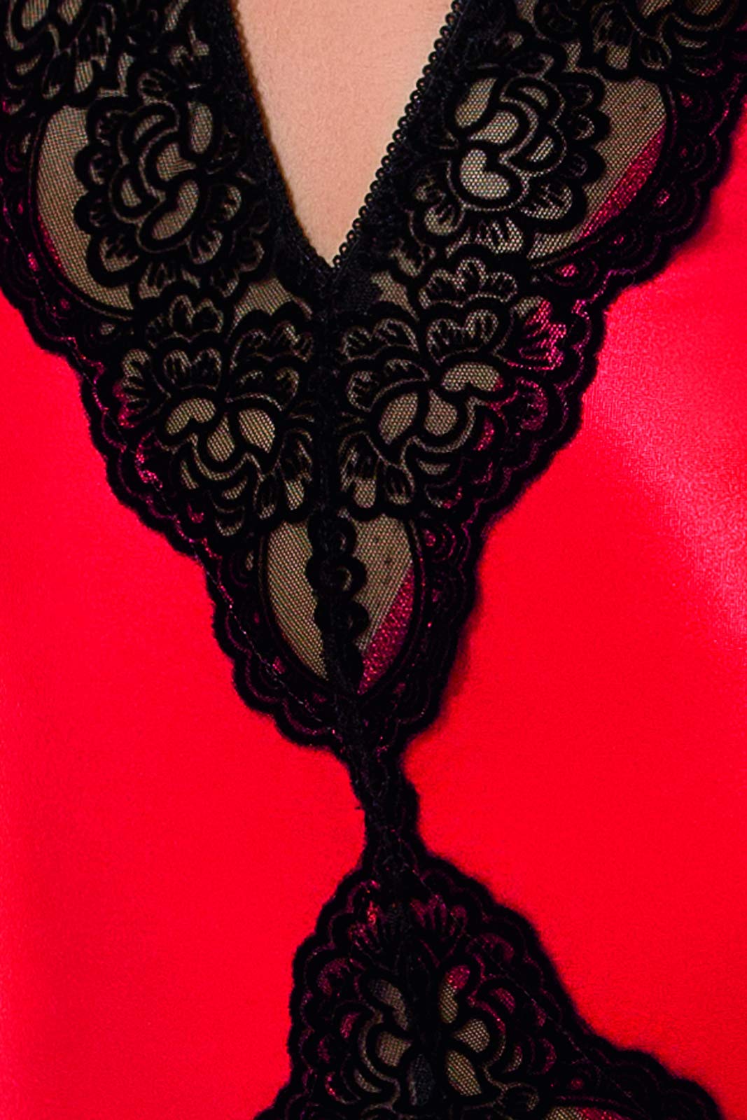 Selente Luxury Love Body in raso e pizzo con Esclusiva Benda per Occhi in Raso. Made in EU.