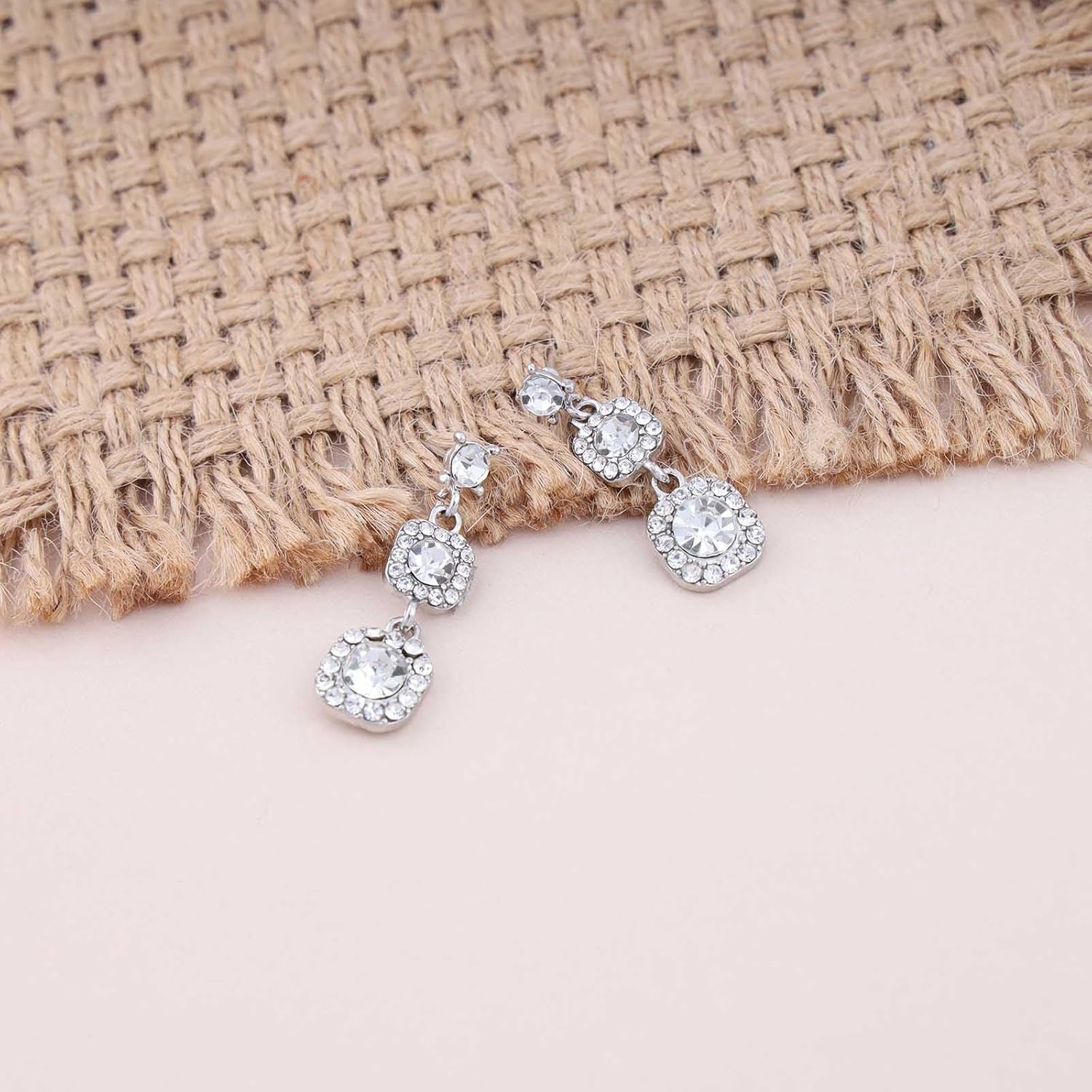 Vintage Crystal Dangle Earrings Silver Rhinestone Square Earrings Long Rhinestone Drop Earrings Wedding Chandelier Earrings Jewelry for Women - Image 4