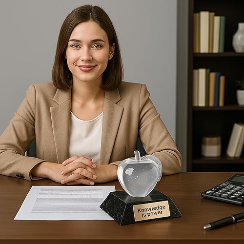 Miniatura 4 de Bey-Berk Pisapapeles de manzana de vidrio sobre base de mármol de cebra negra grabada personalizada, regalo de oficina de escritorio personalizado