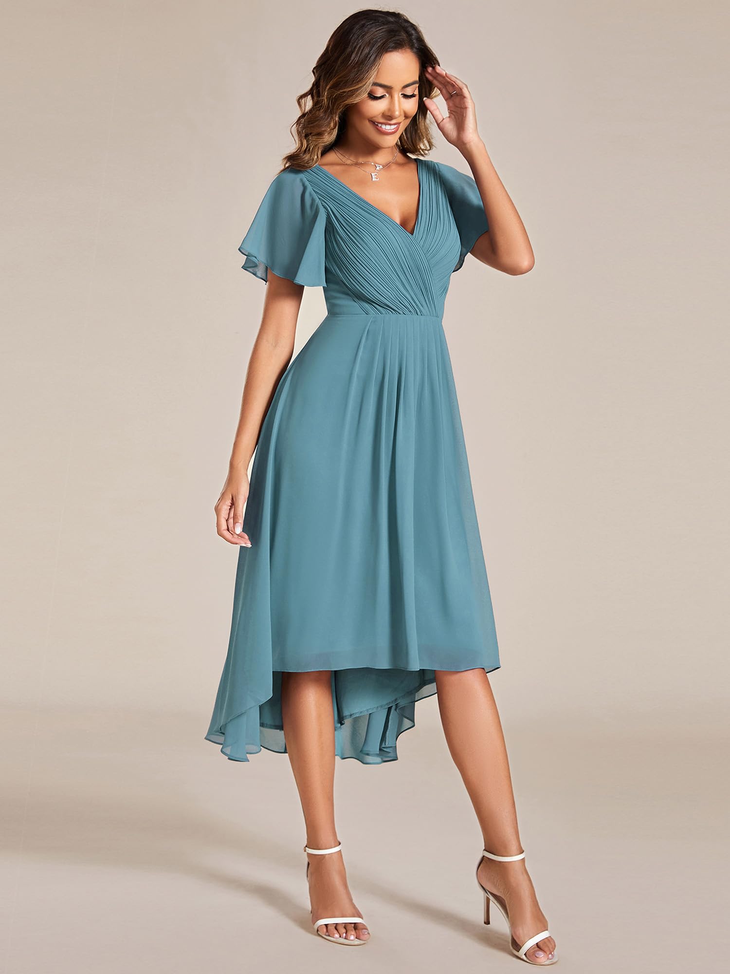 Ever-Pretty Robe d'été courte en mousseline de soie plissée avec col en V et manches volantées 01923