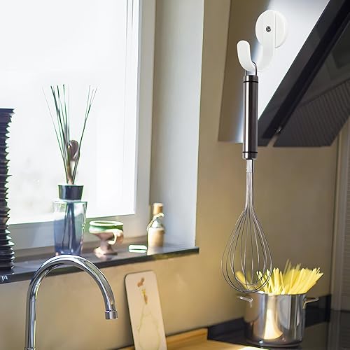 Vista 51 de FYY Percha magnética para corona, paquete de 2 imanes resistentes con gancho para refrigerador, ganchos magnéticos para decoración de Navidad