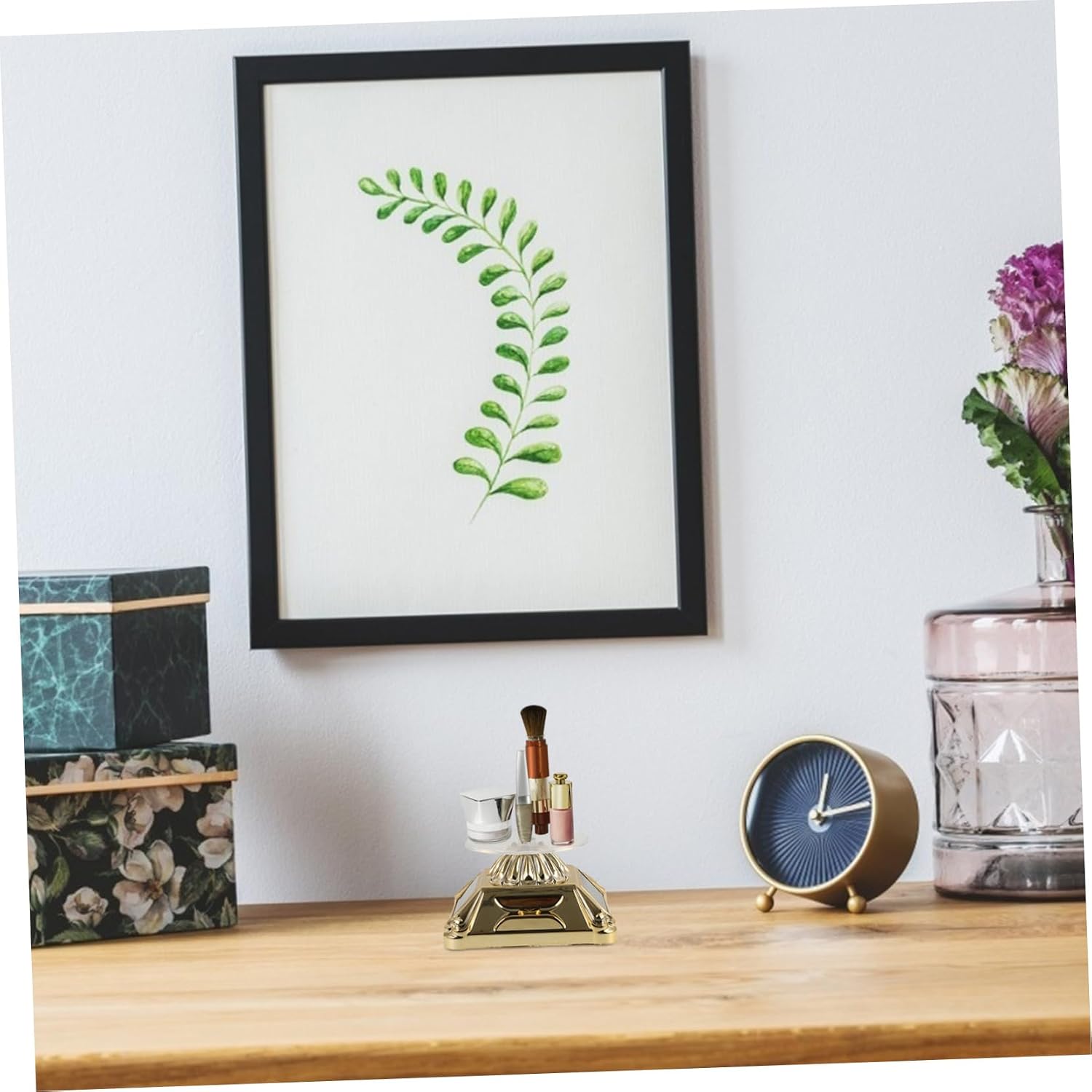 360degree Rotating Turntable Display Stand Solar-Powered Jewelry Pallet Led Lighted Elegant Tray Design