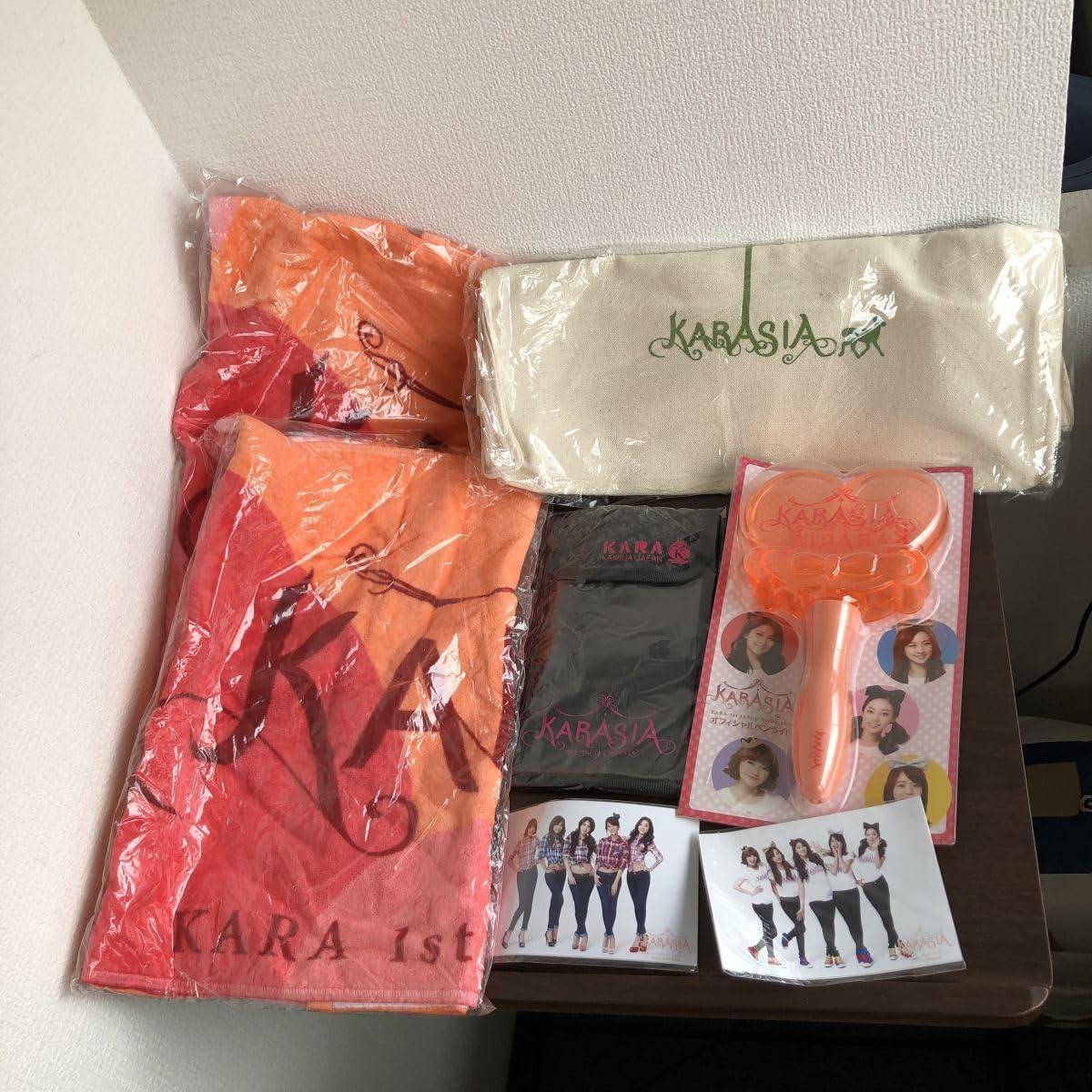 KARA グッズ スポーツタオル マフラータオル Amazon.co.jp: KARA 8種セット マフラータオル スポーツタオル