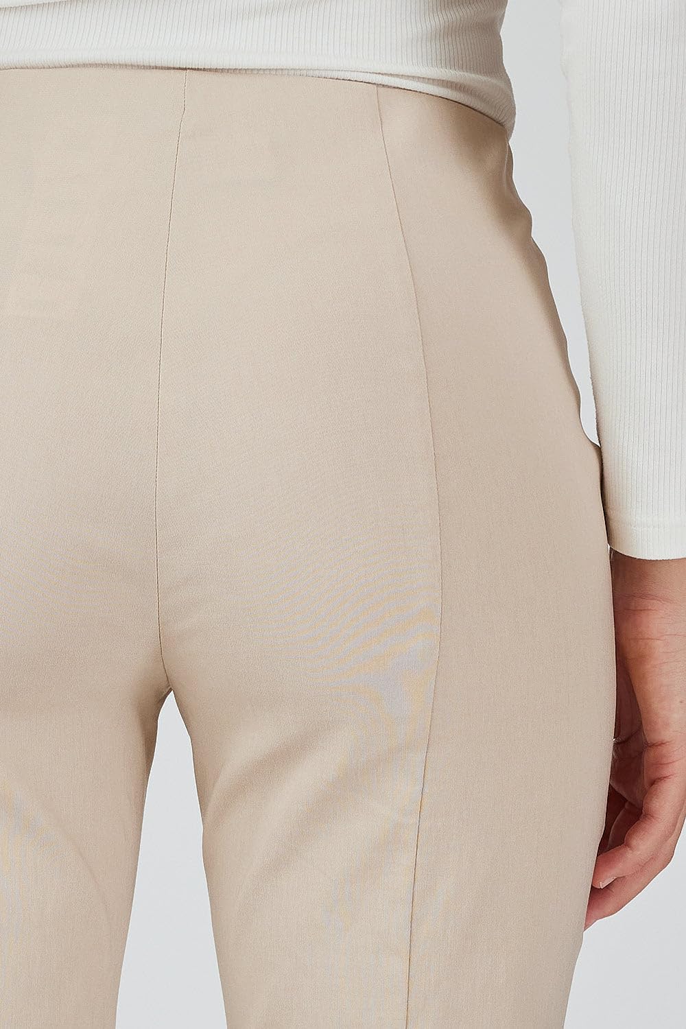 Robell Pantalon Bengaline Marie, Taille Haute, Power Stretch, Jambe Droite | Pantalon femme Robell Style Marie: tissu bengaline. Pour plus de confort, de liberté de mouvement et de style au quotidien.