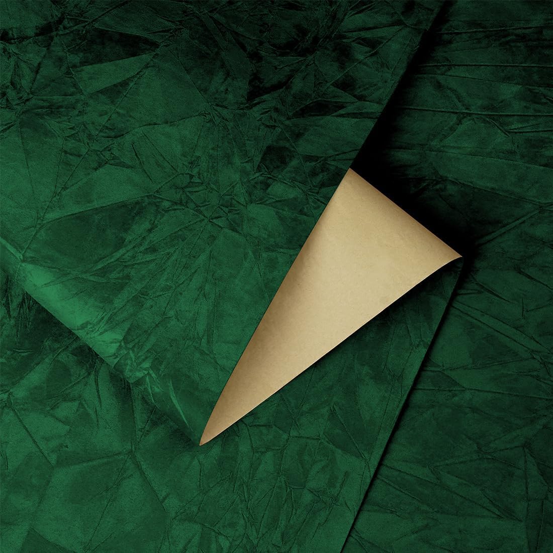 YENHOME Emerald Green Peel and Stick Wallpaper 17.7"X118" Green Wallpaper Stick and Peel Vintage Felt Fabric Wall Paper for Bedroom Velvet Flocking Liner Velvet Contact Paper for Cabinets