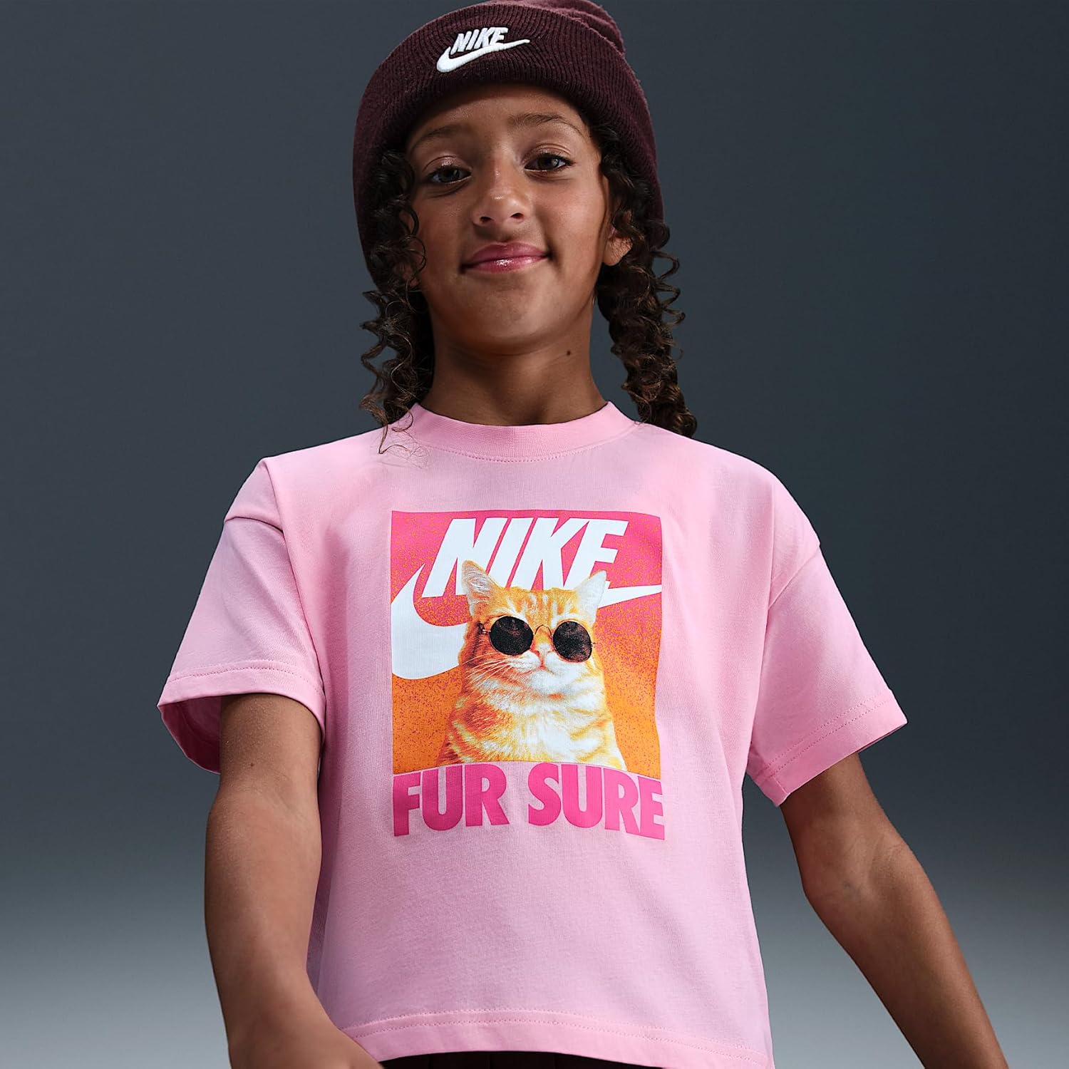 Nike Sportswear Big Kids' (Girls') T-Shirt (Medium Soft Pink)